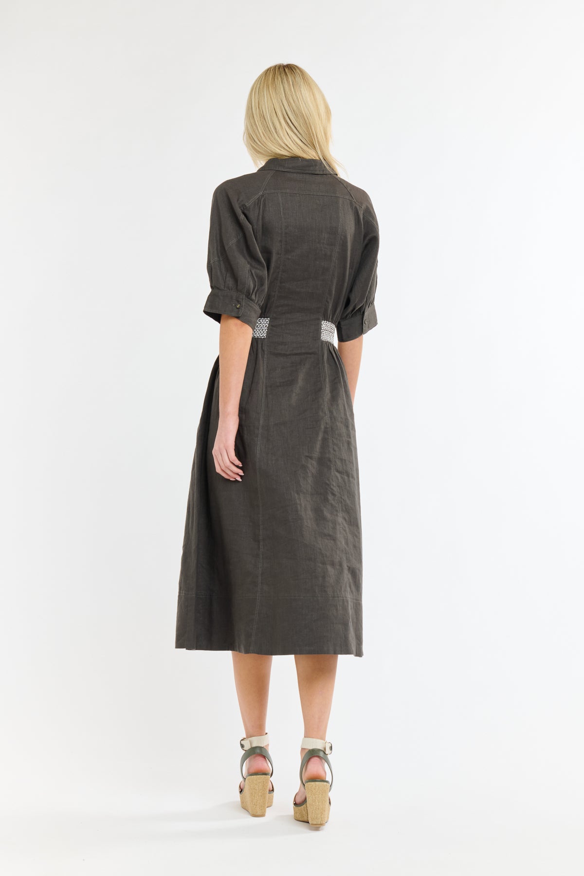 PEGGY DRESS CAROB