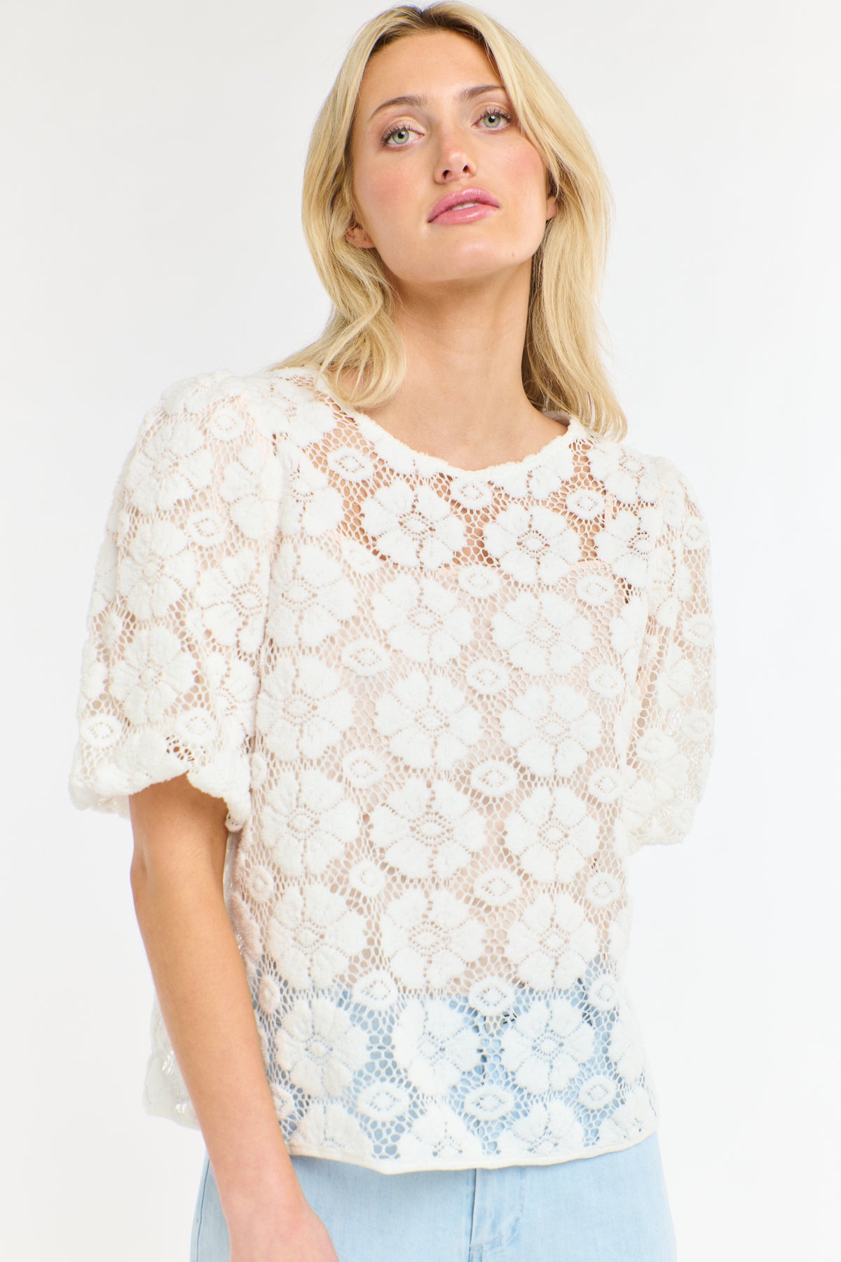 IVY EMBROIDERED TOP WHITE