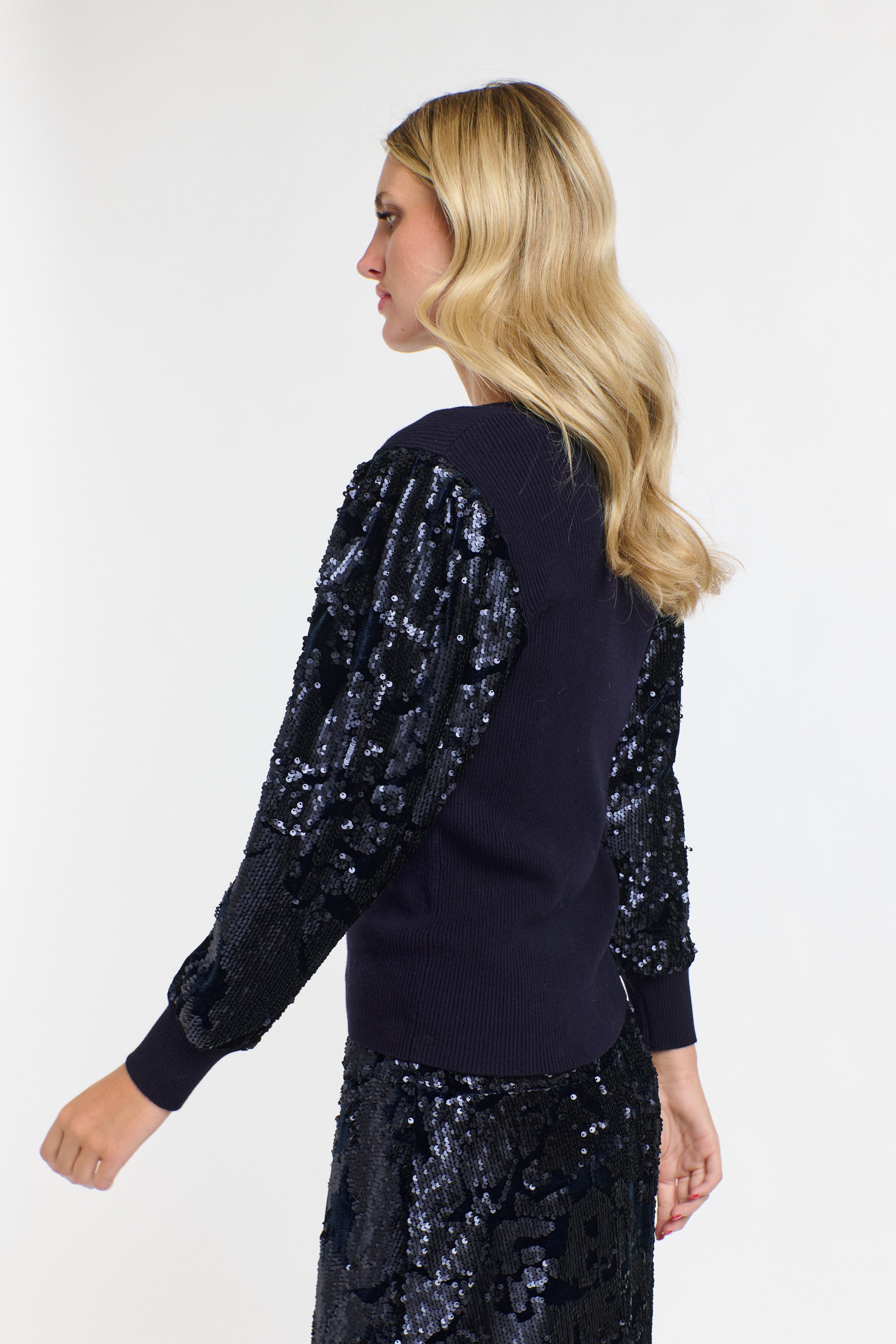 DATE NIGHT TOP NAVY