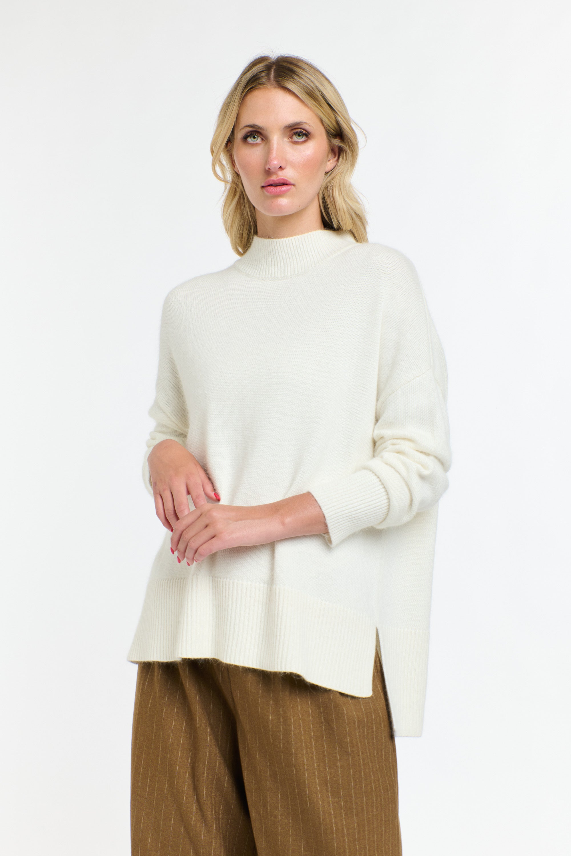 ISLA ANGORA KNIT SNOW