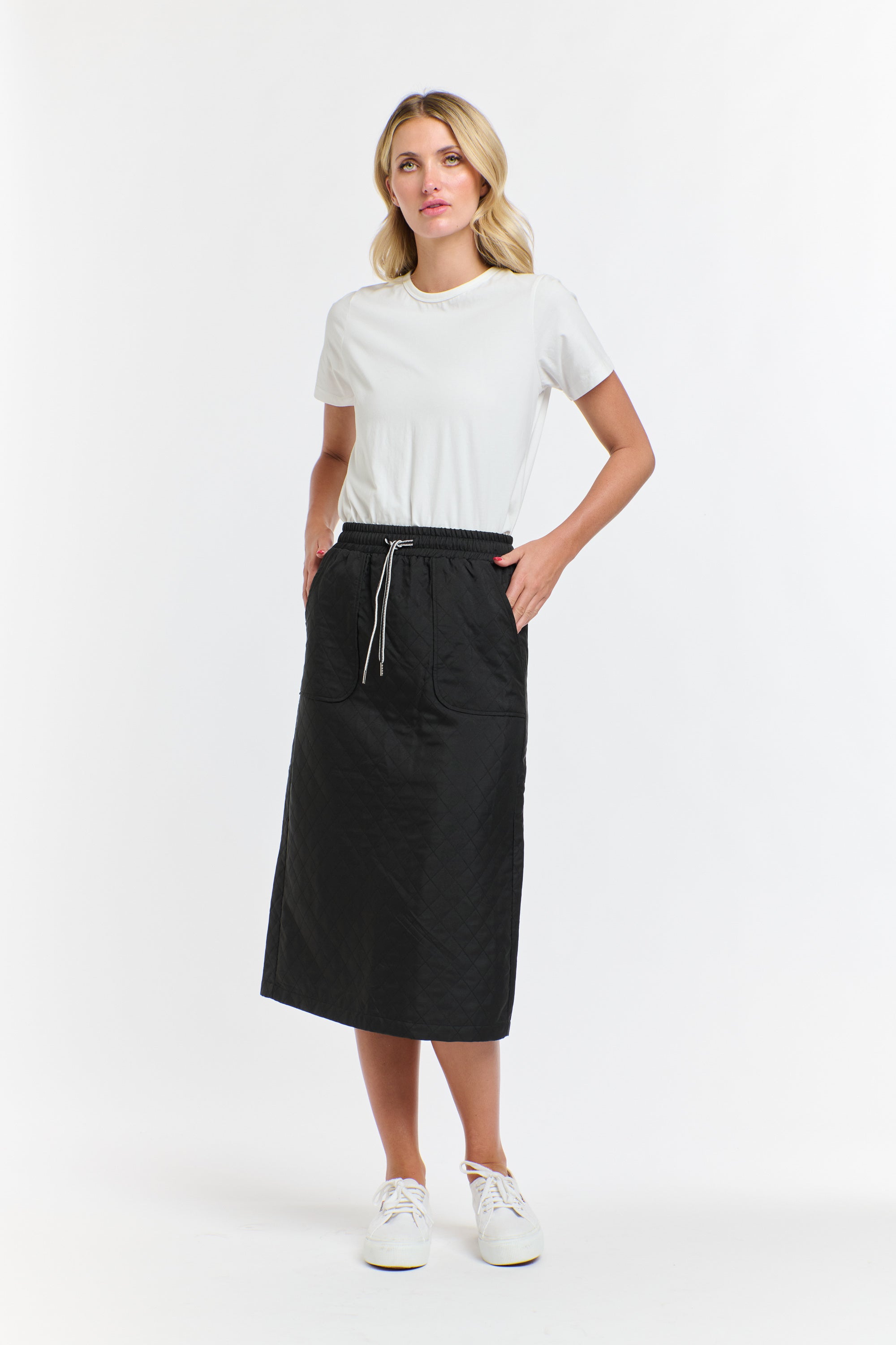QUILTED SKIRT BLACK
