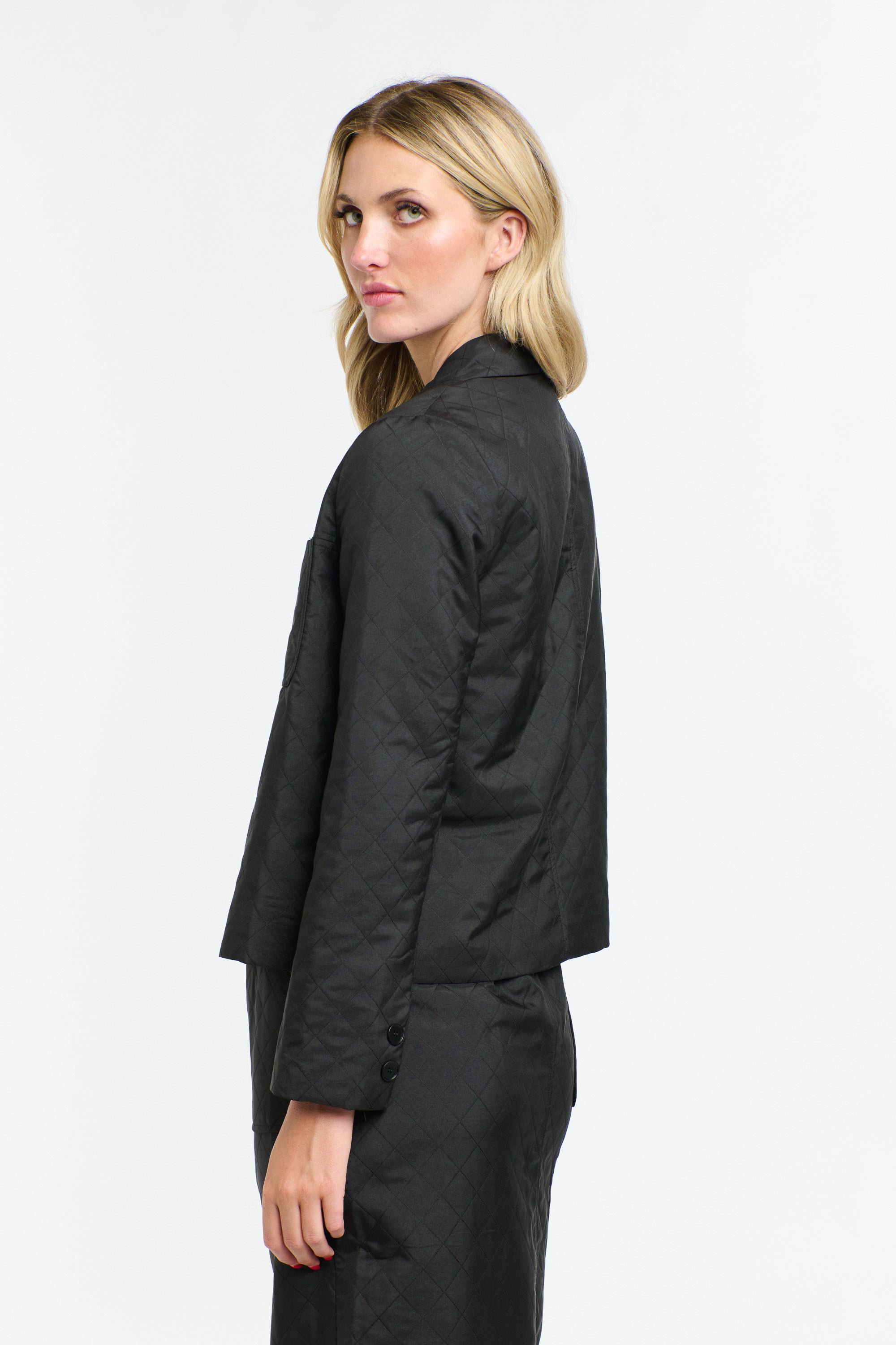 QUILTED JACKET BLACK