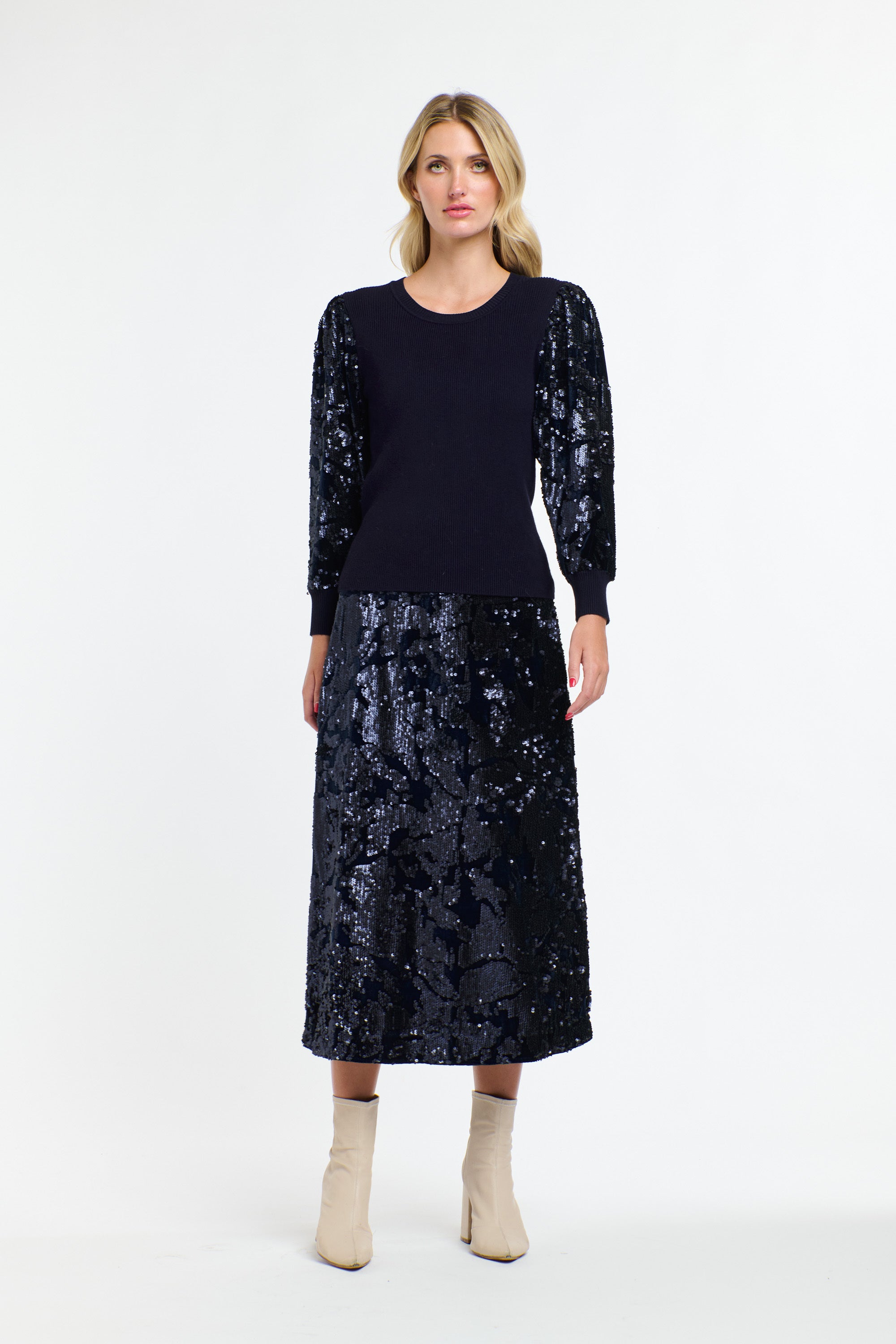 DATE NIGHT TOP NAVY