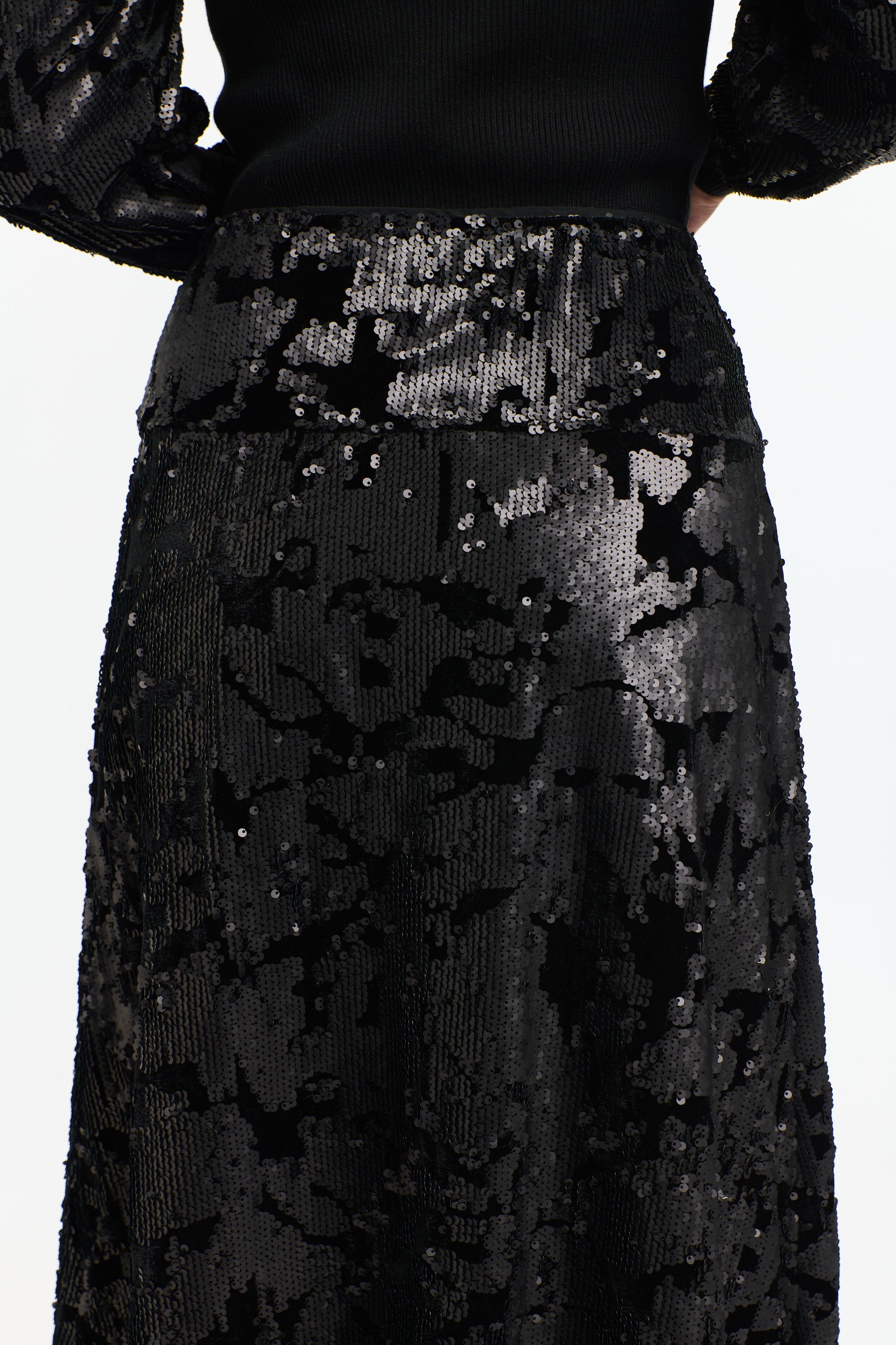 SEQUINS SKIRT BLACK