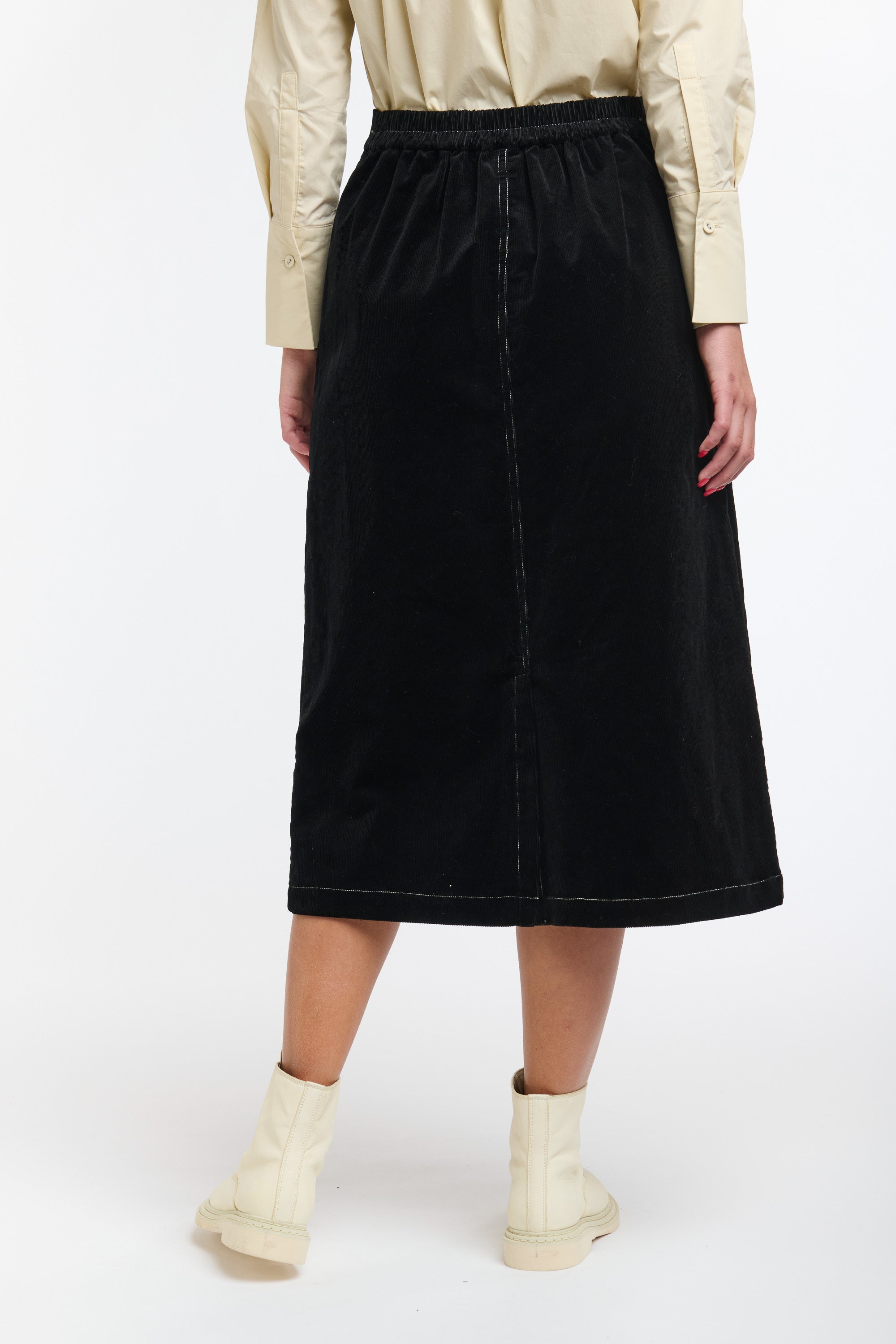BONNIE CORD SKIRT BLACK