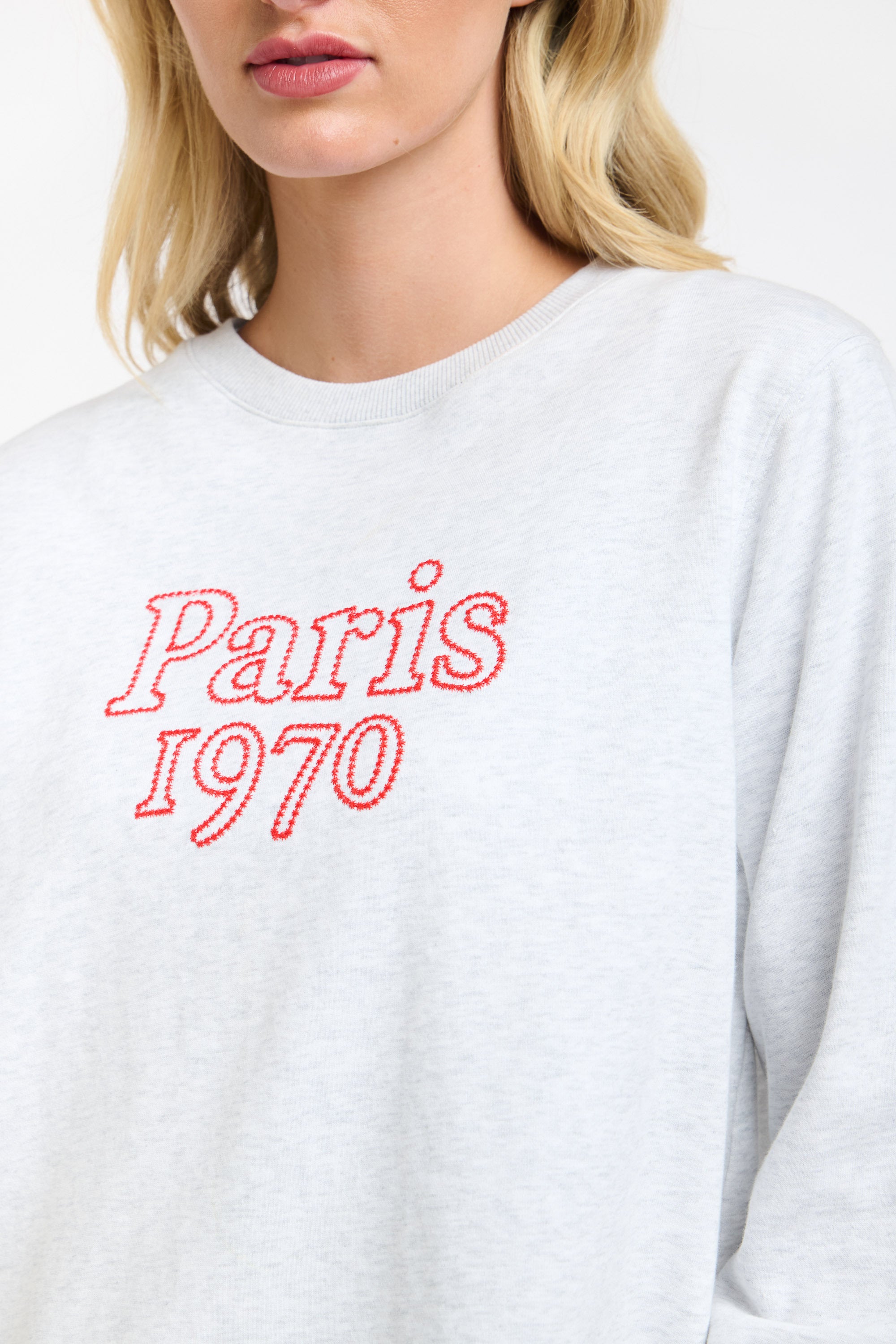 PARIS EMBROIDERED SWEAT GREY MARLE/RED