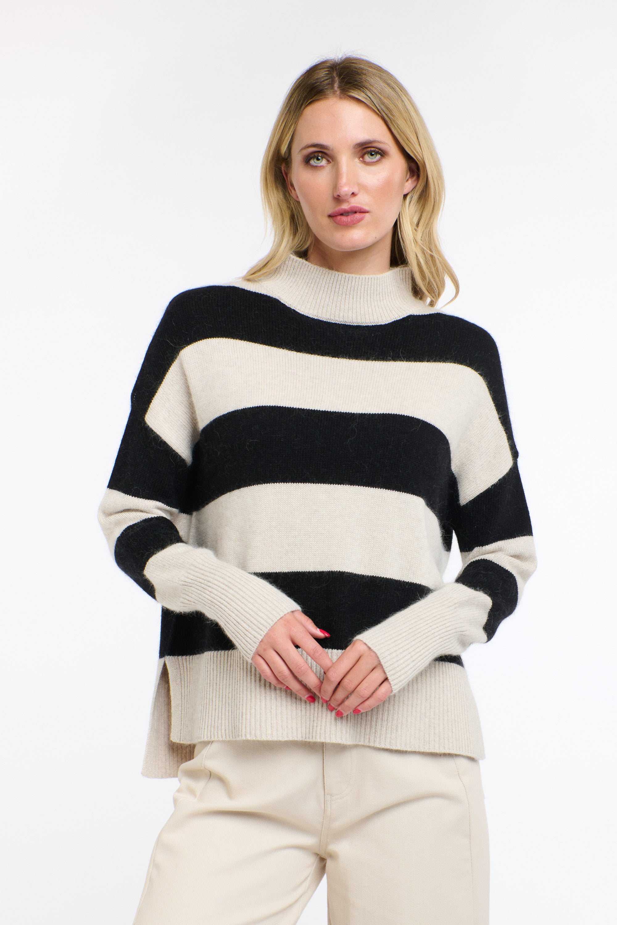 GRACIE ANGORA STRIPE KNIT BLACK/NATURAL