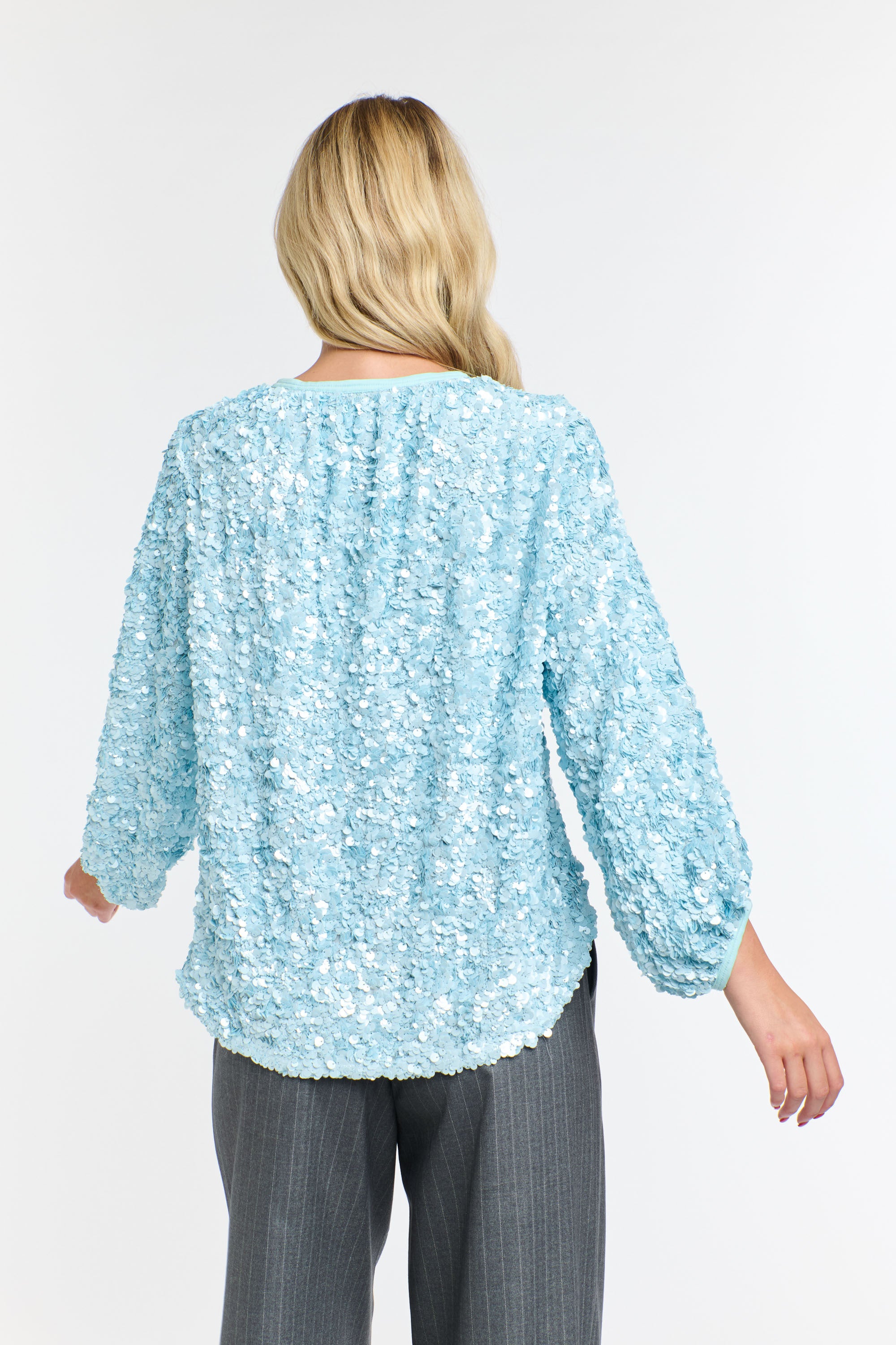 ELSA SEQUINS TOP ICE BLUE