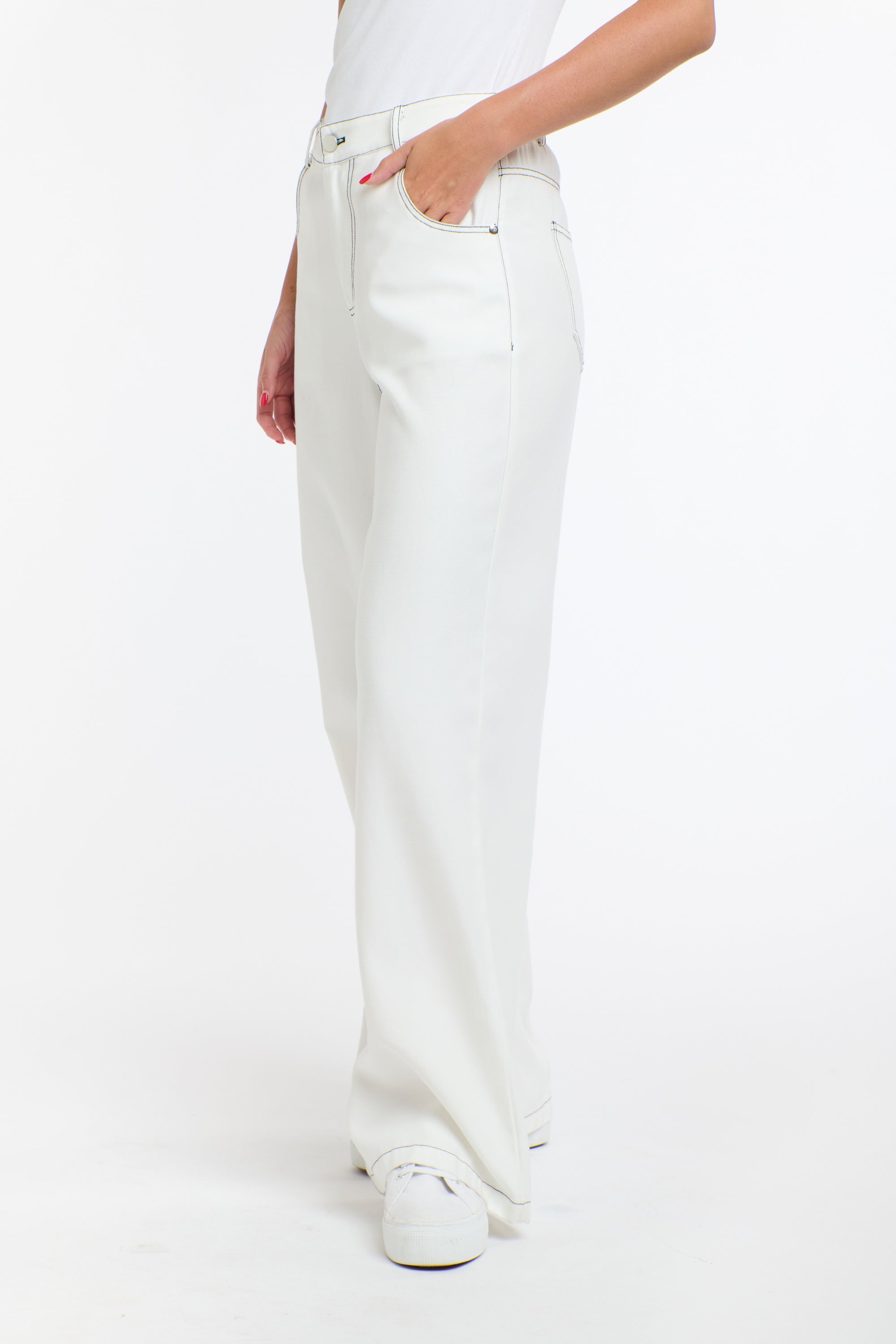 CELESTE TENCEL PANT WHITE w. BLACK ST.