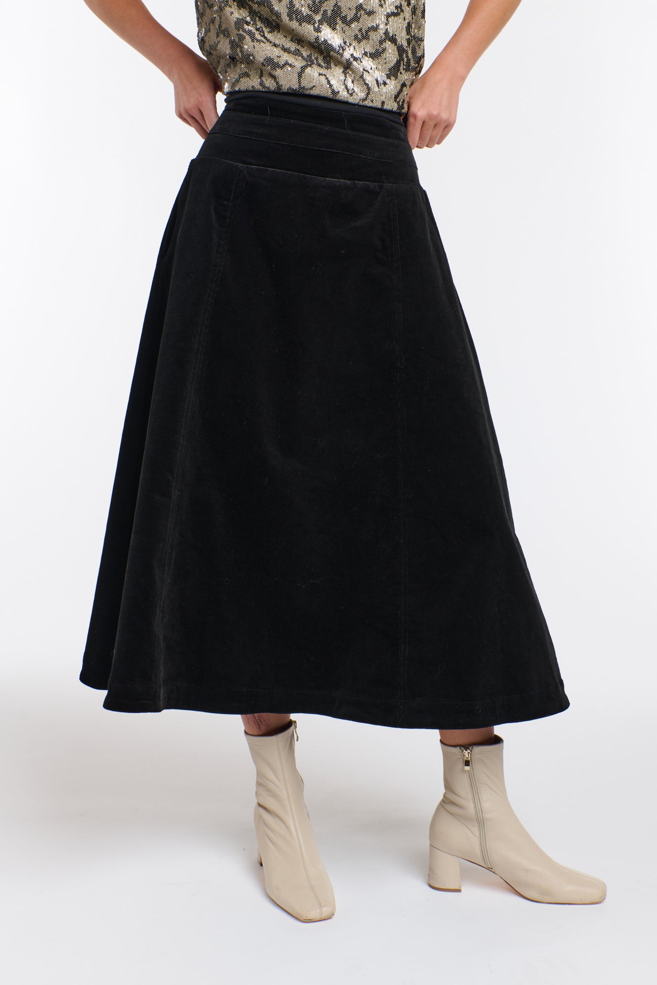 DAKOTA CORD SKIRT