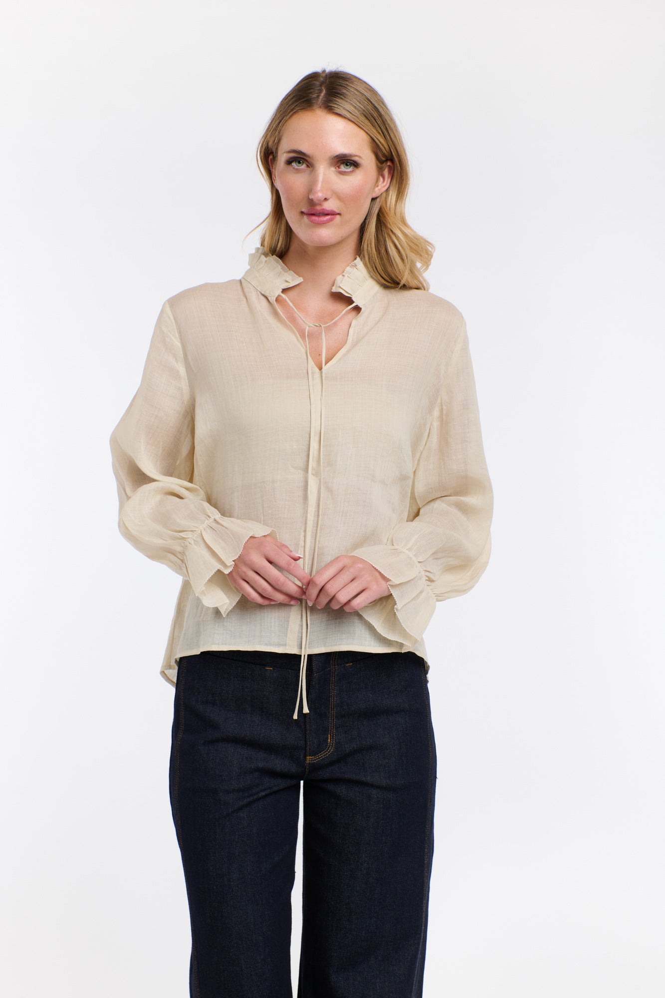 AMBER FRILL NECK TOP
