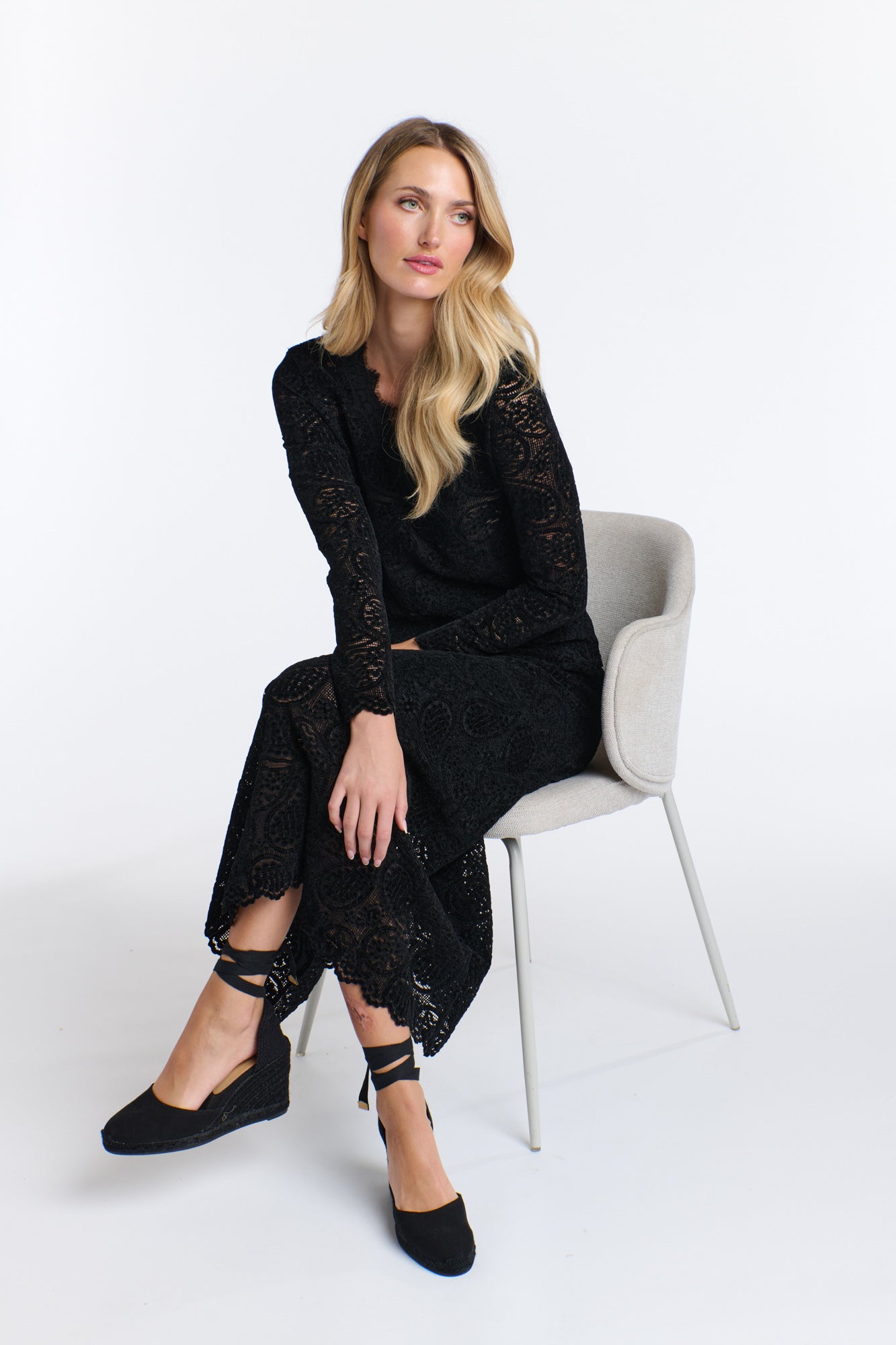 LACE & LOCKET SKIRT