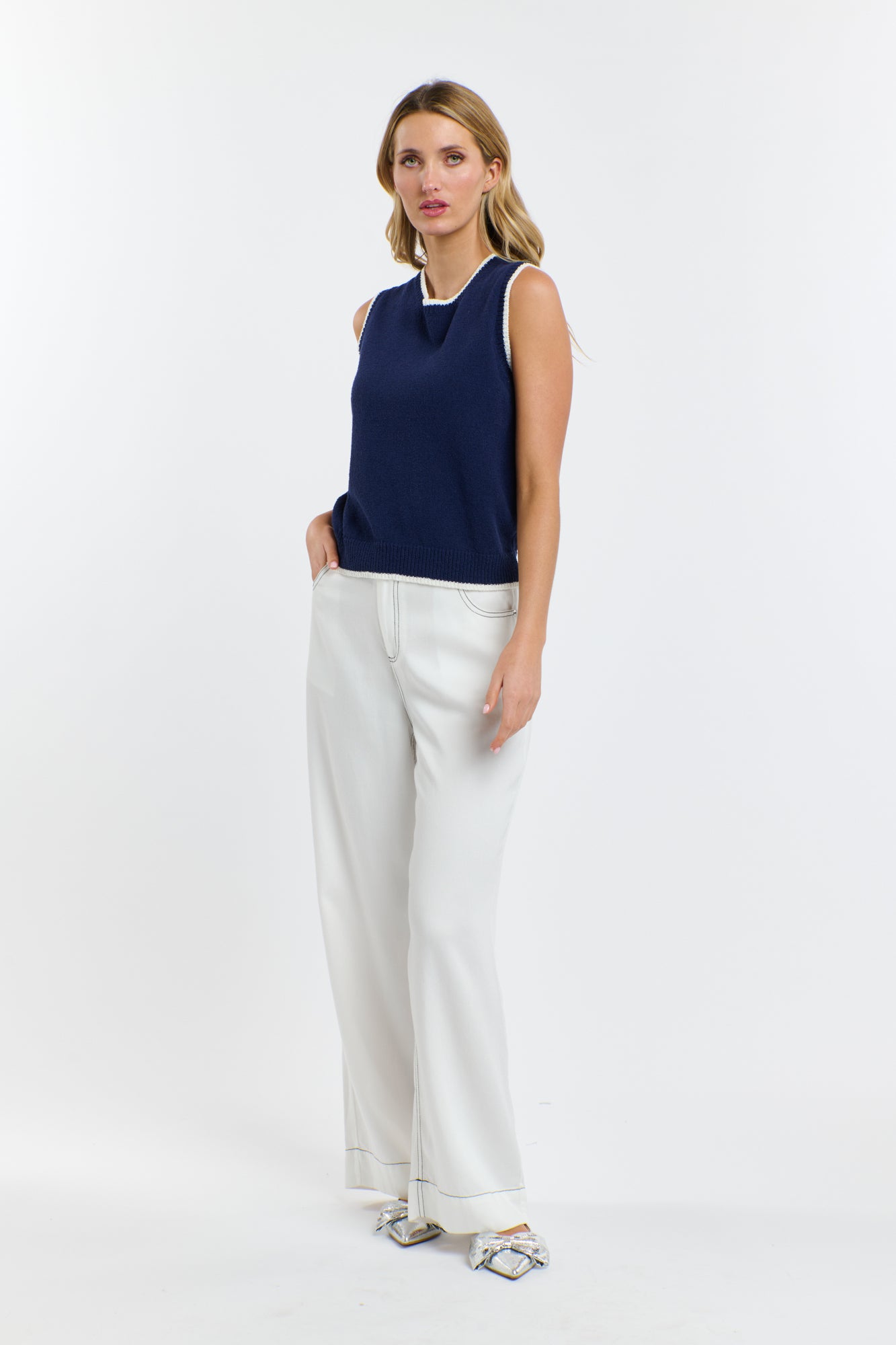 CELESTE TENCEL PANT WHITE w. BLACK ST.