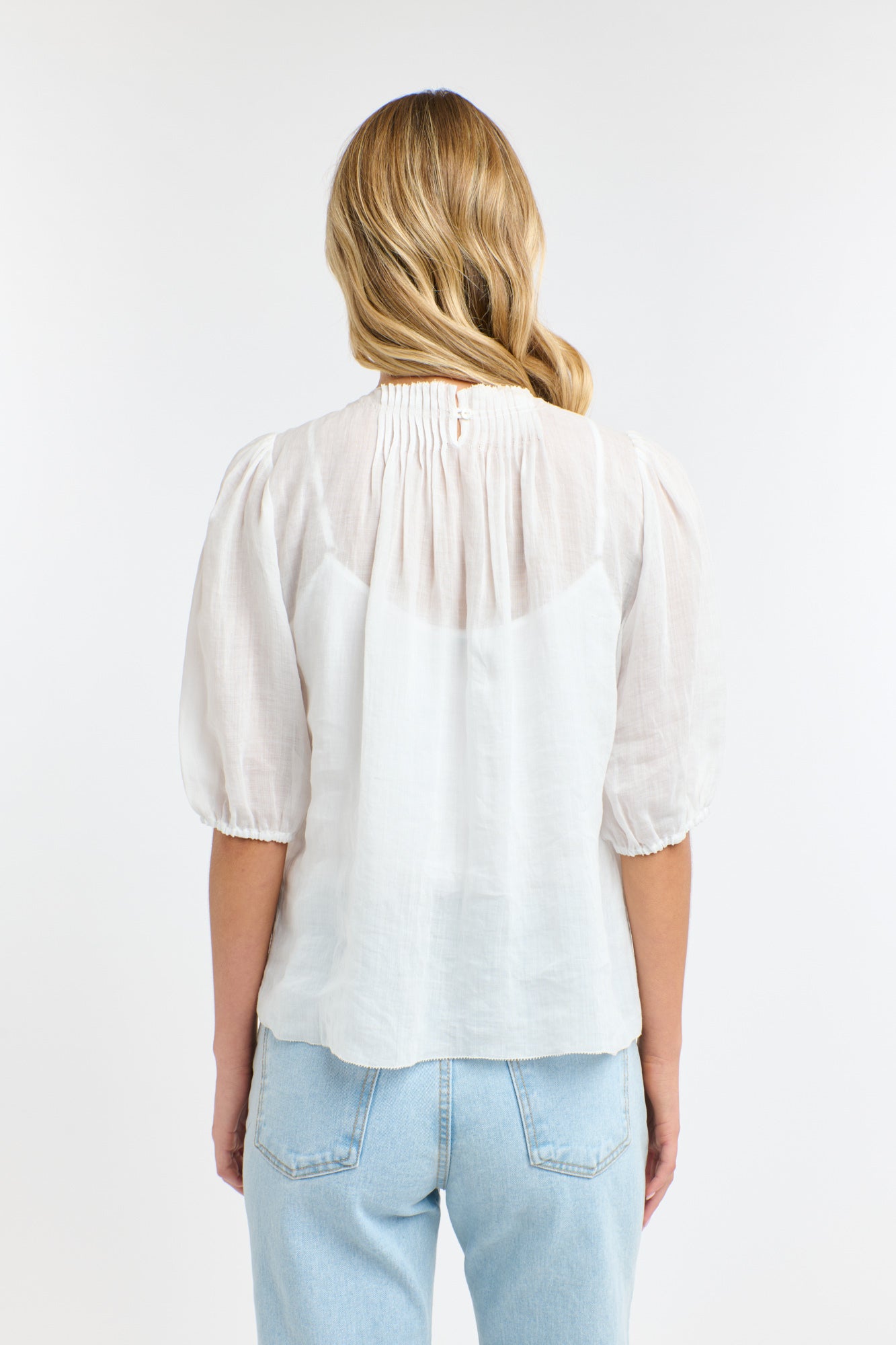 ARIEL PINTUCK TOP