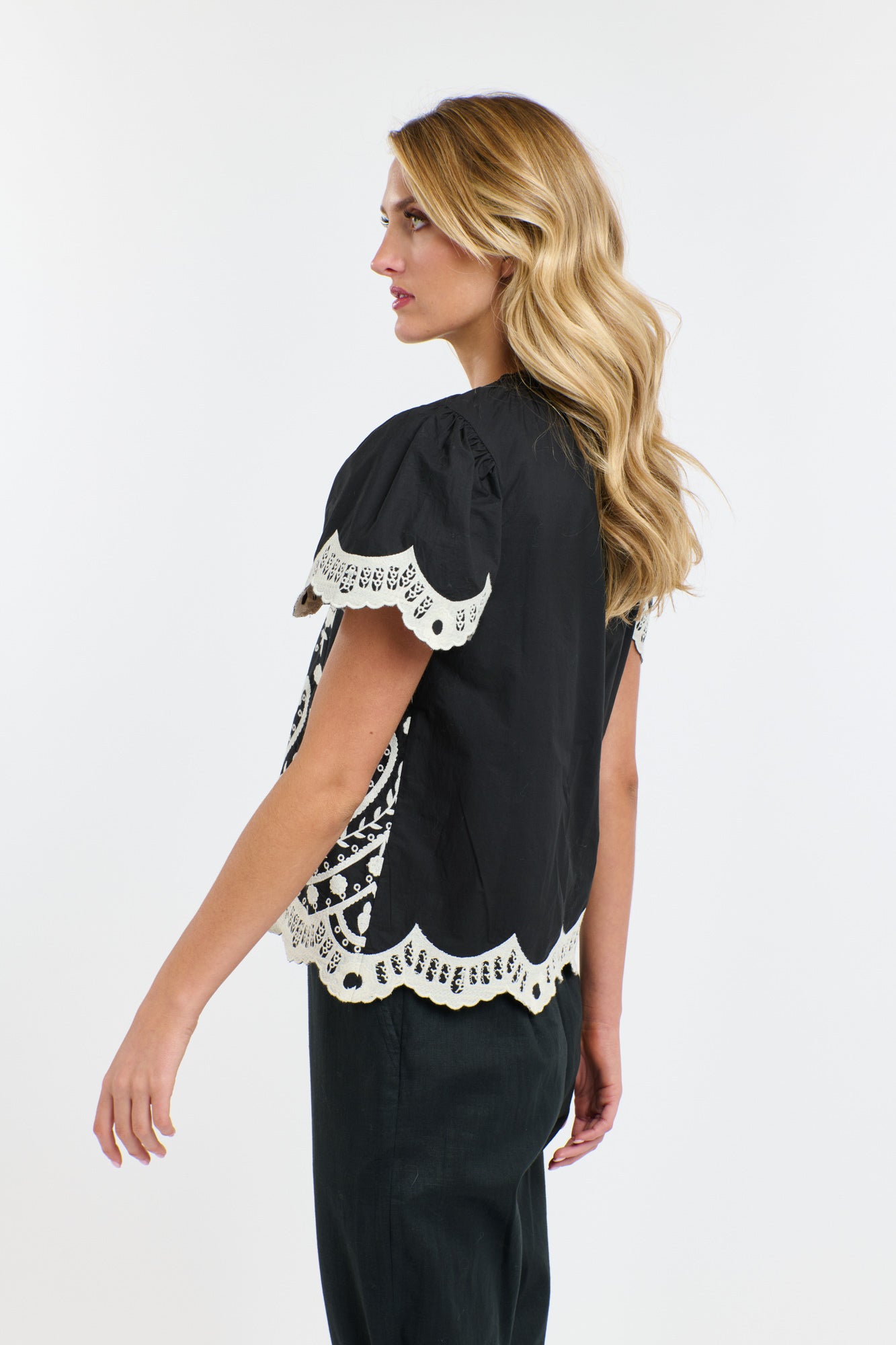 MARNI EMBROIDERED TOP