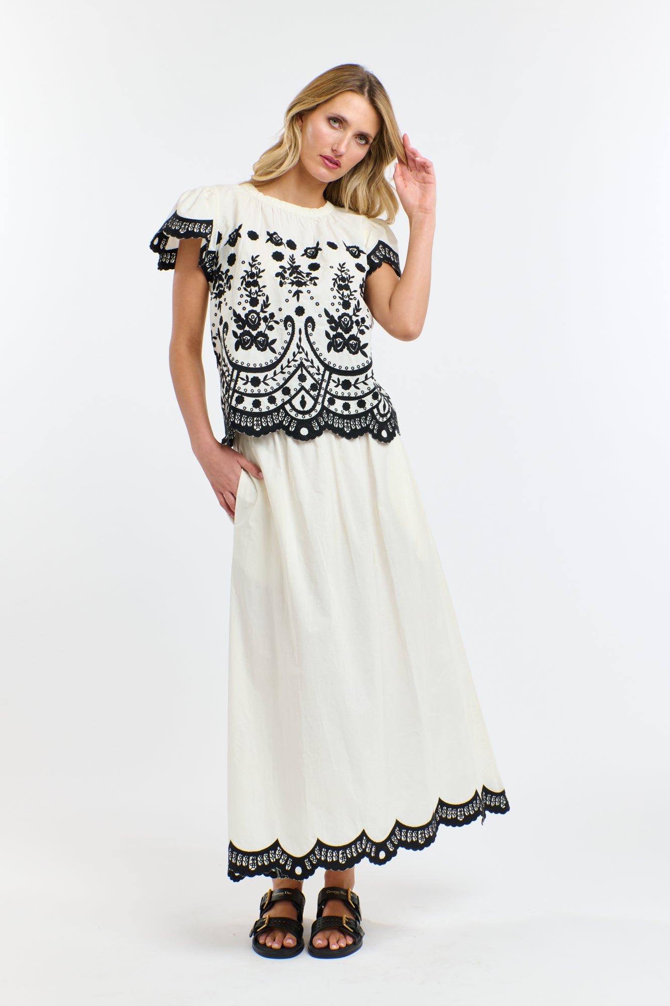 MARNI EMBROIDERED SKIRT