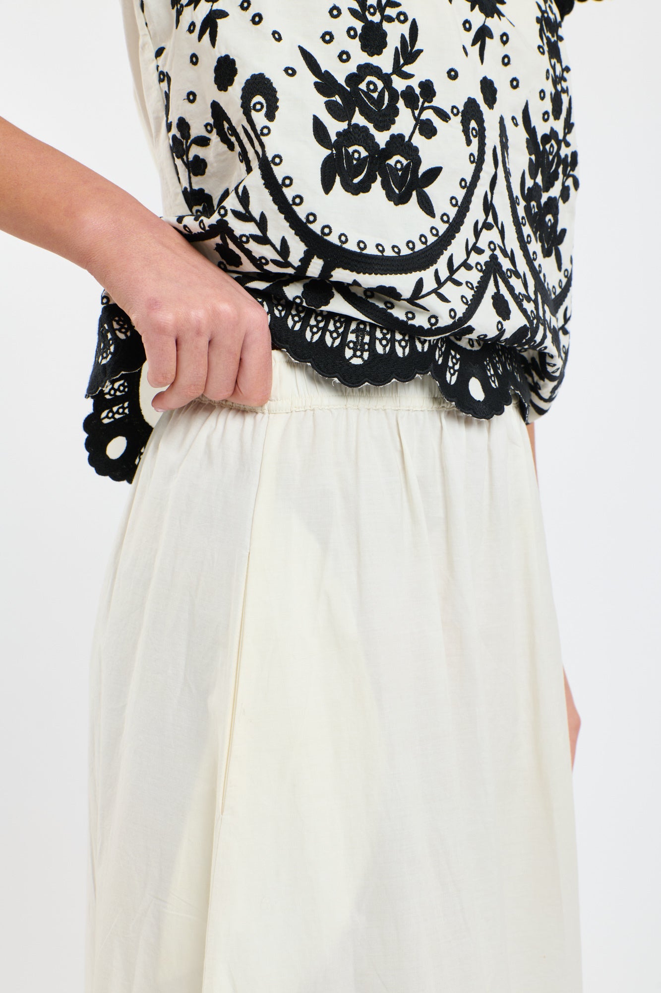 MARNI EMBROIDERED SKIRT