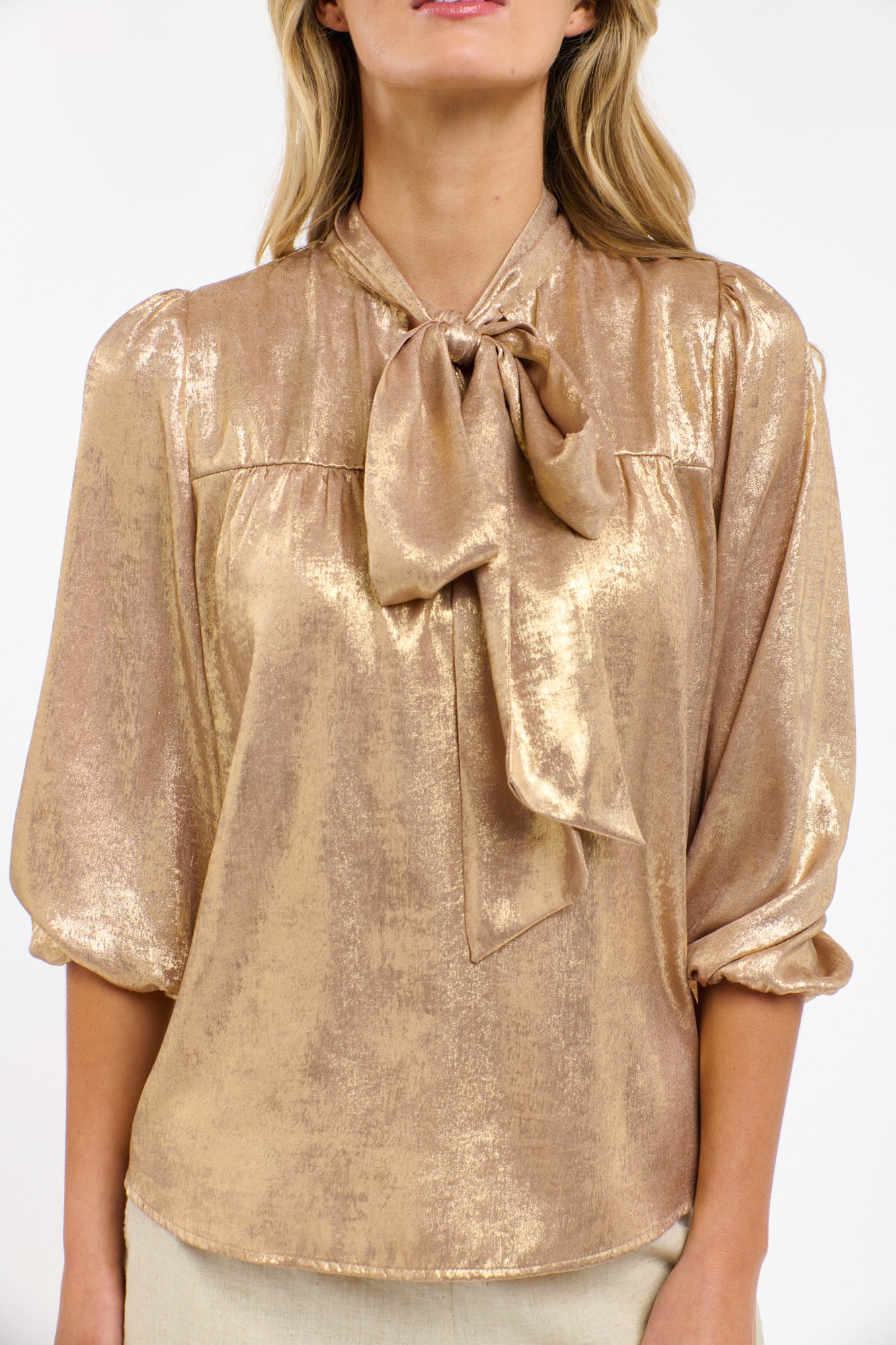 SUMMER PUSSY BOW TOP