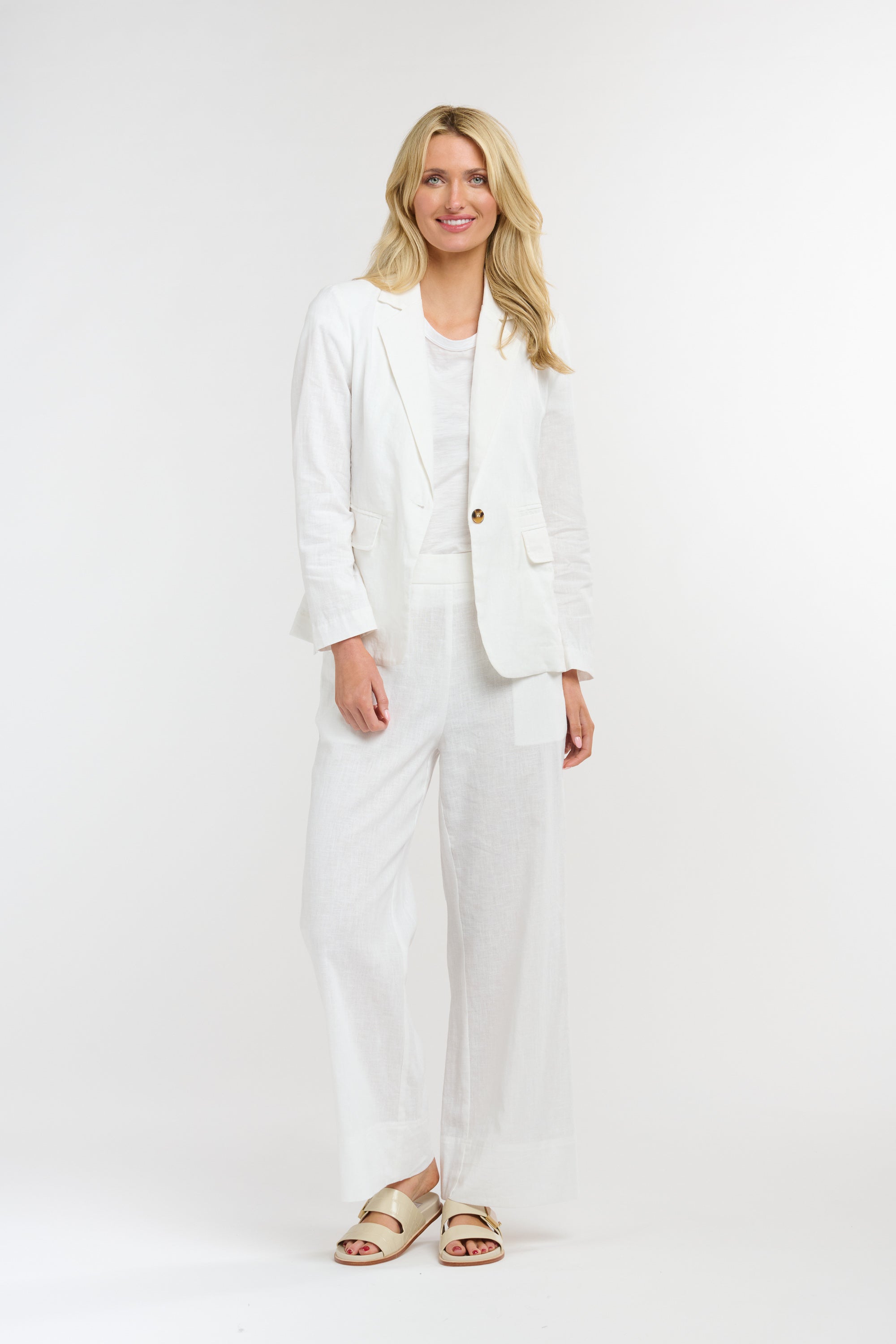 LINEN LOVERS