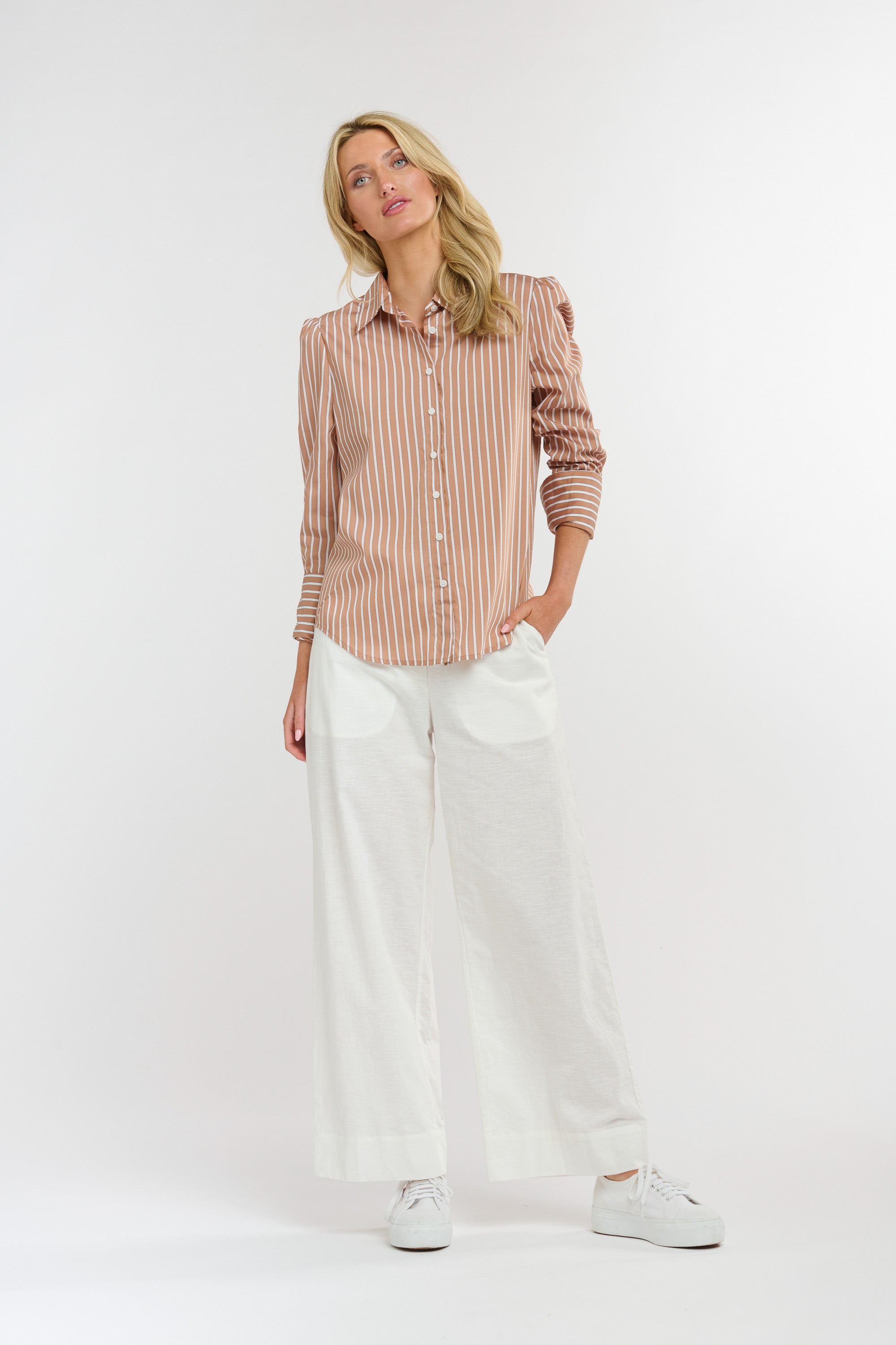 WHITE TROUSERS
