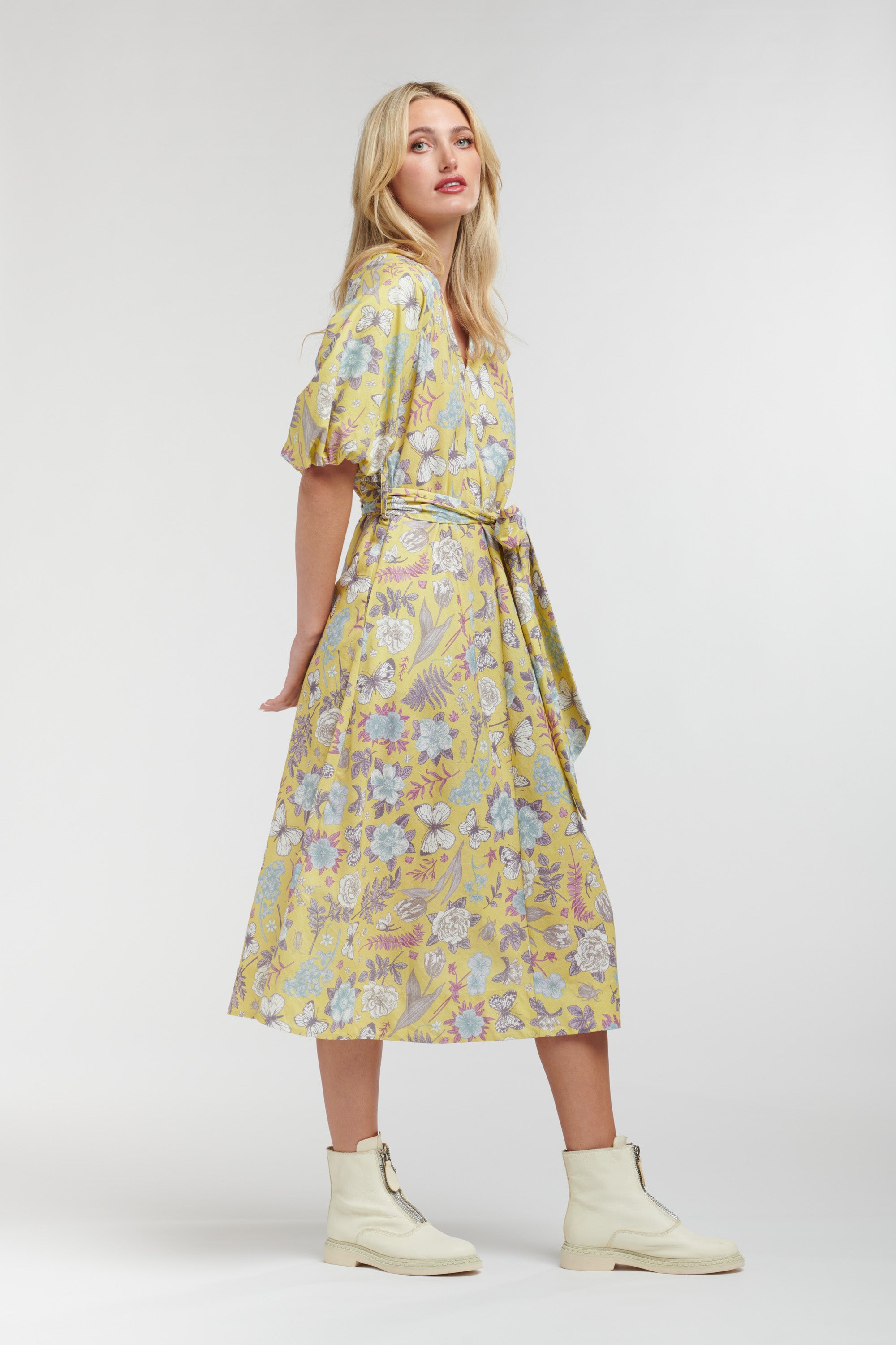 SUMMER FLORAL