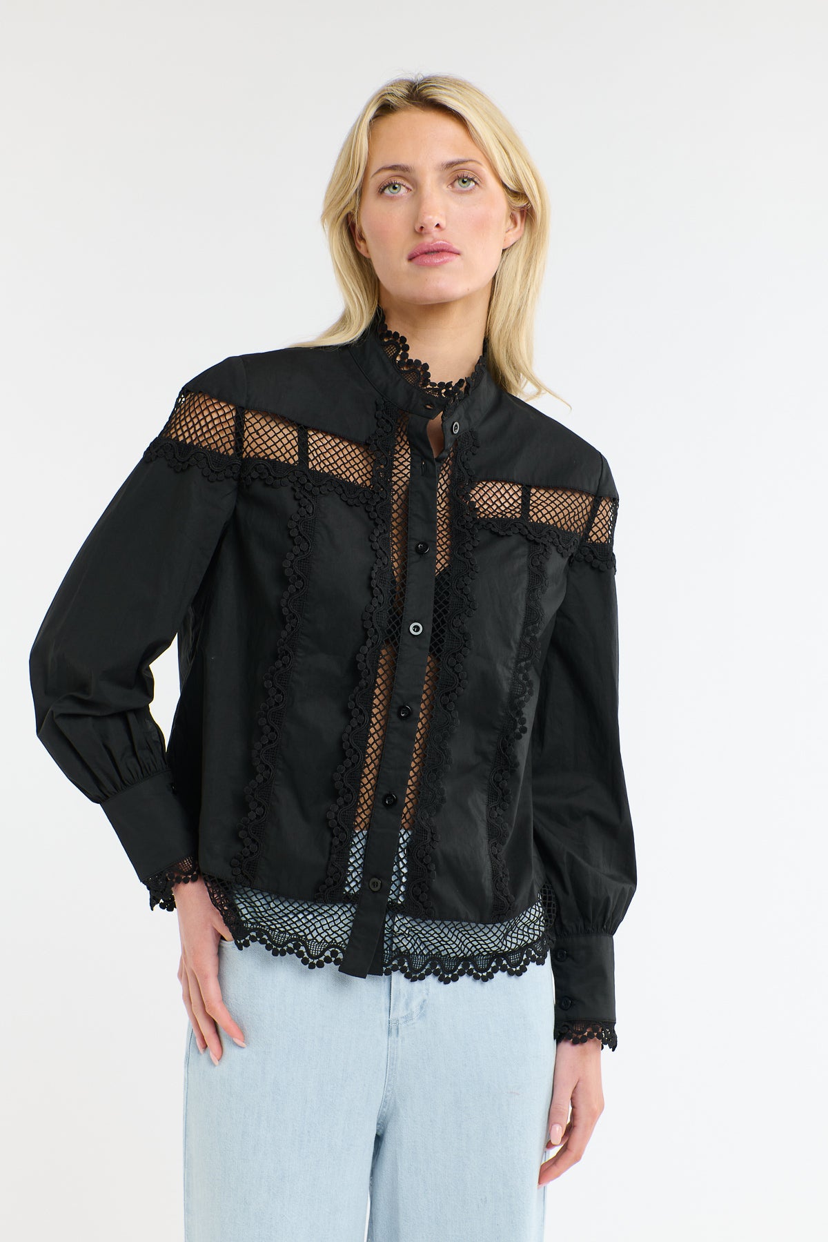 VICTORIA BLOUSE LICORICE