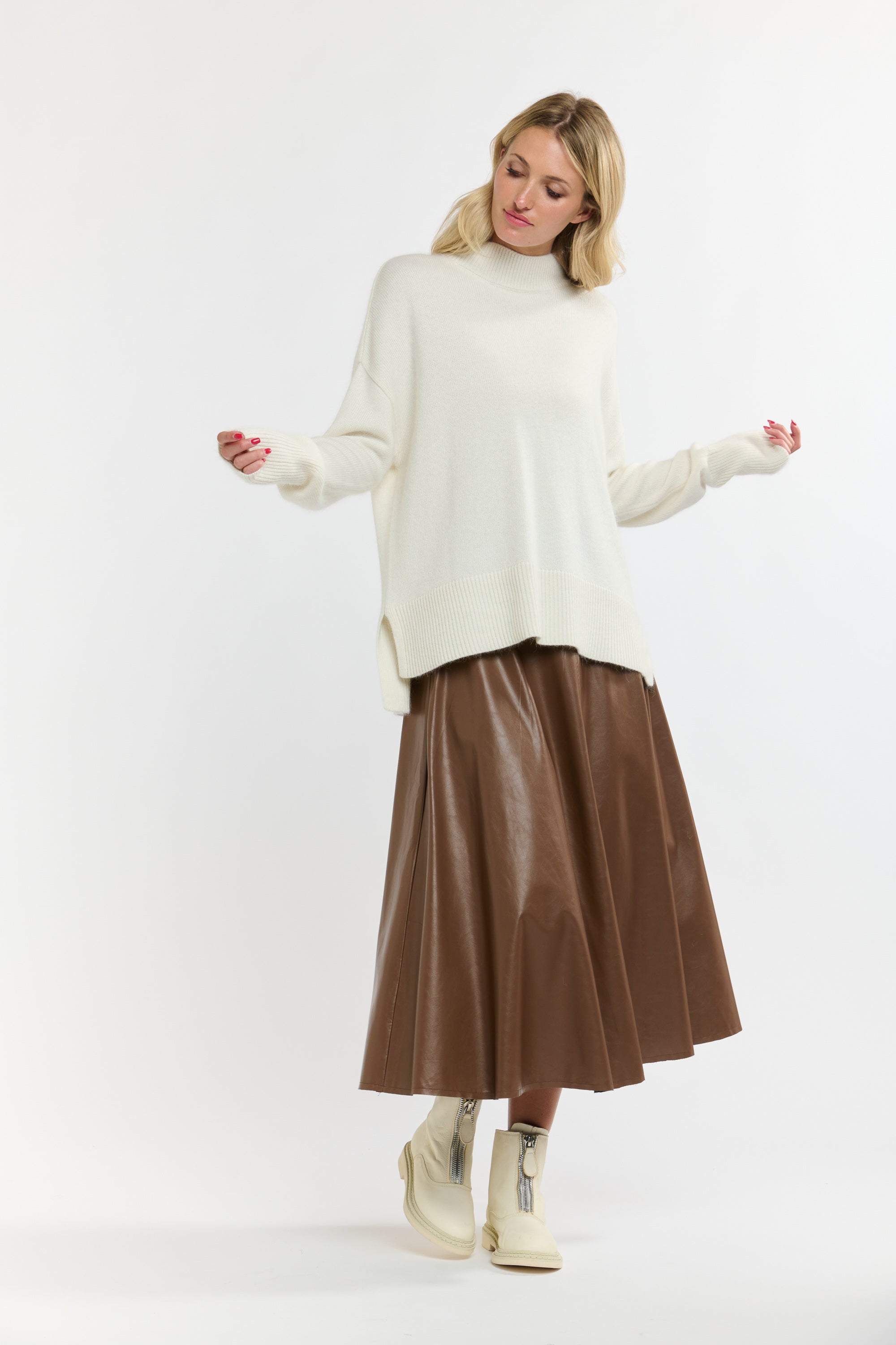 ISLA ANGORA KNIT SNOW