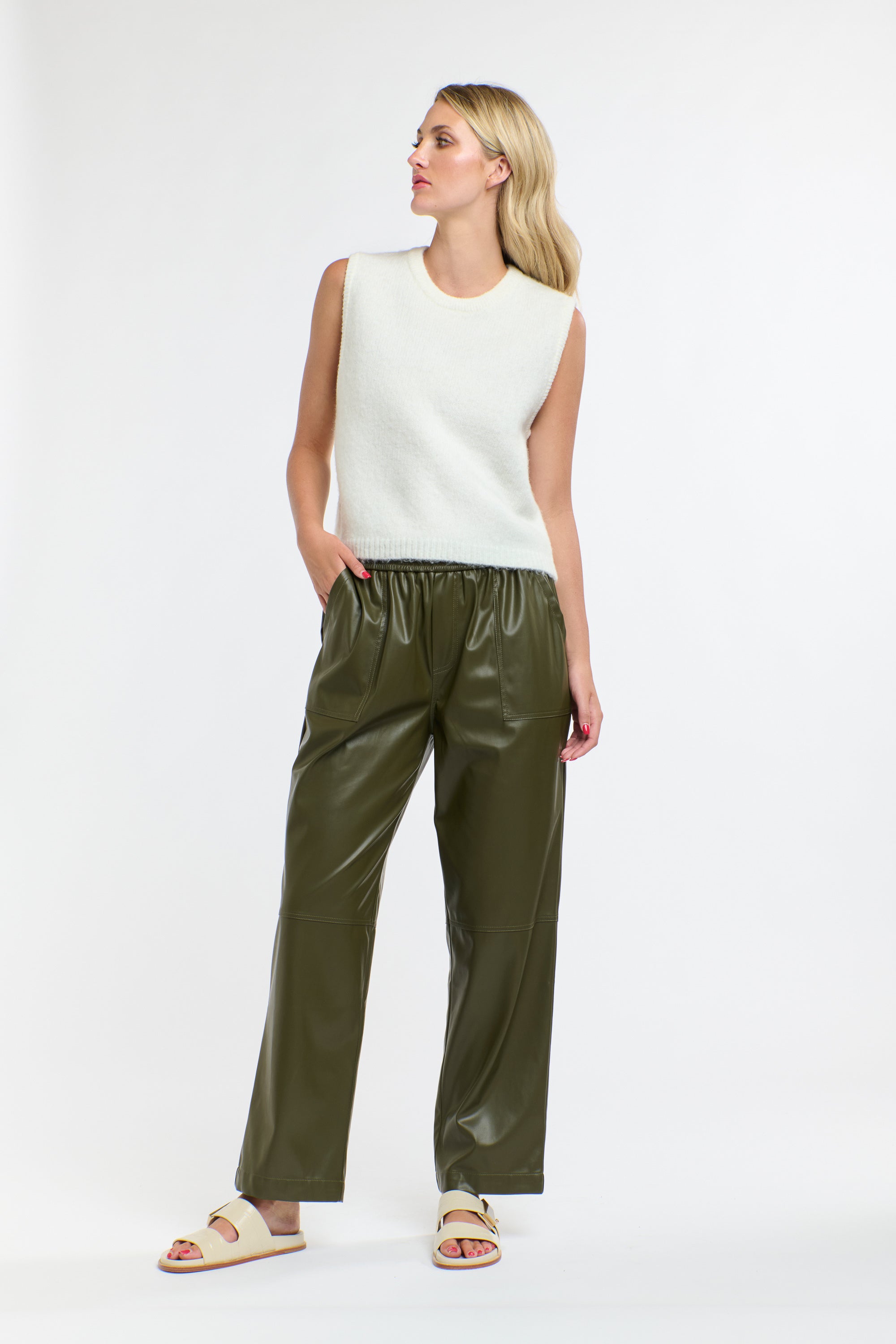 PU JOGGER KHAKI