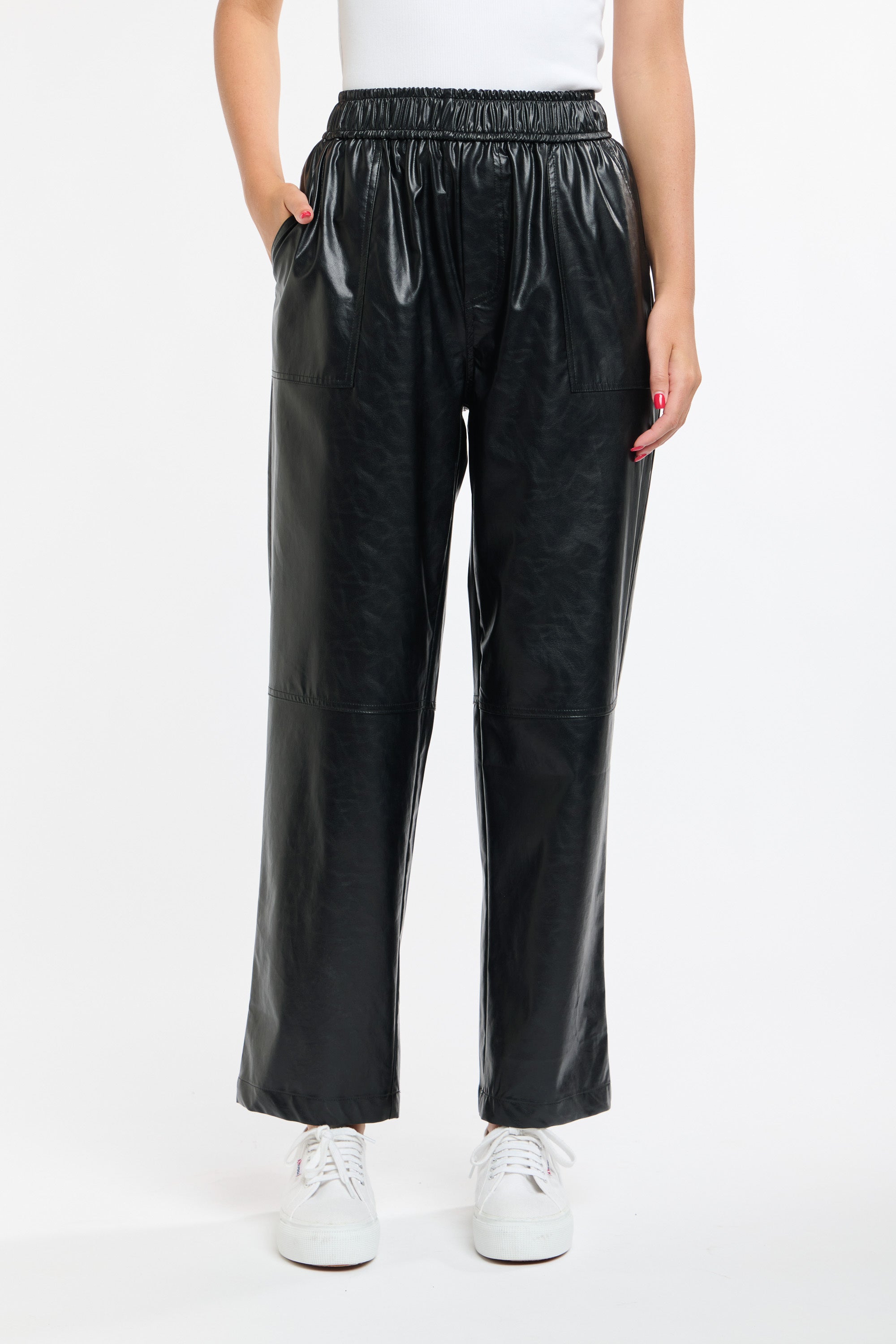PU JOGGER BLACK