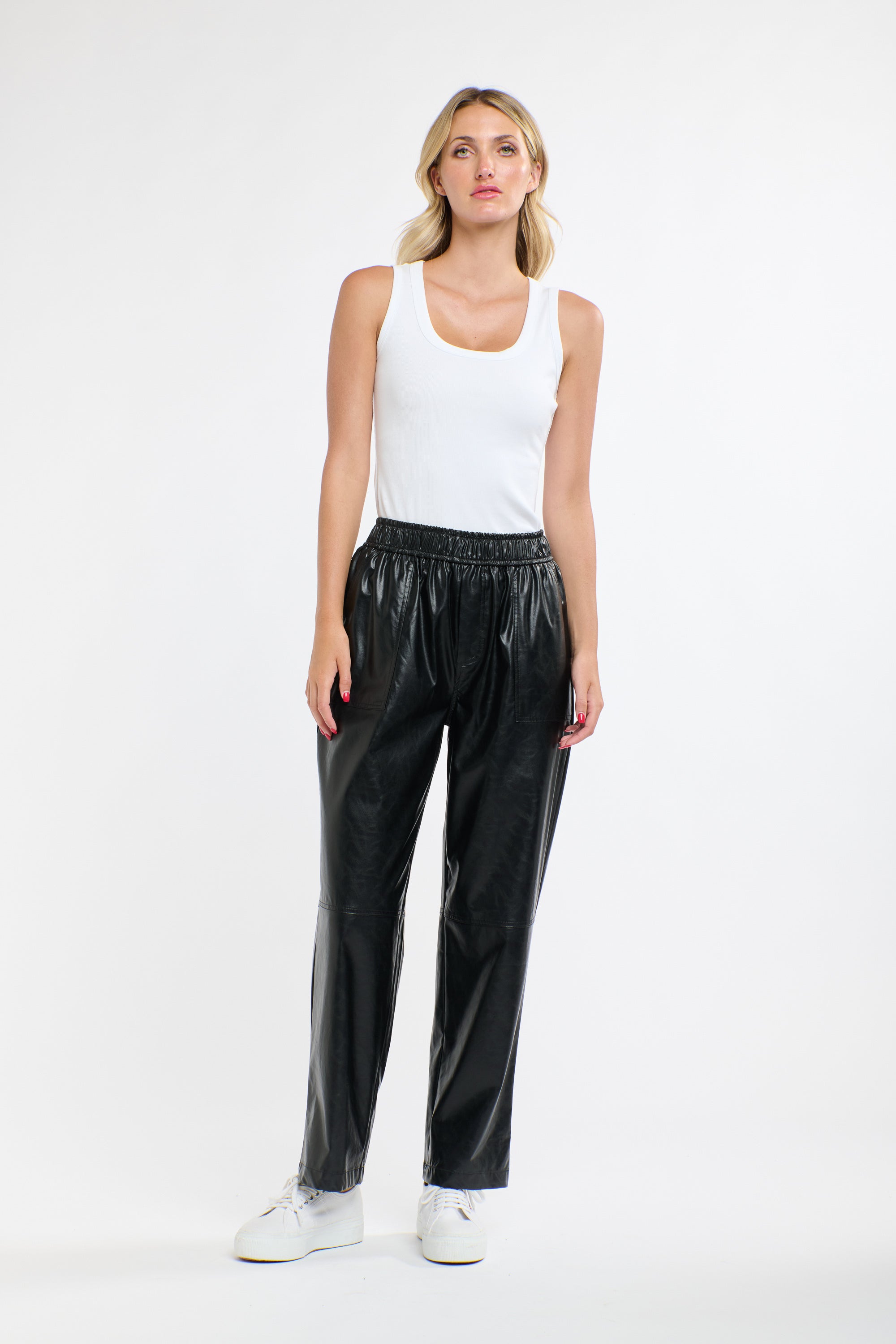 PU JOGGER BLACK