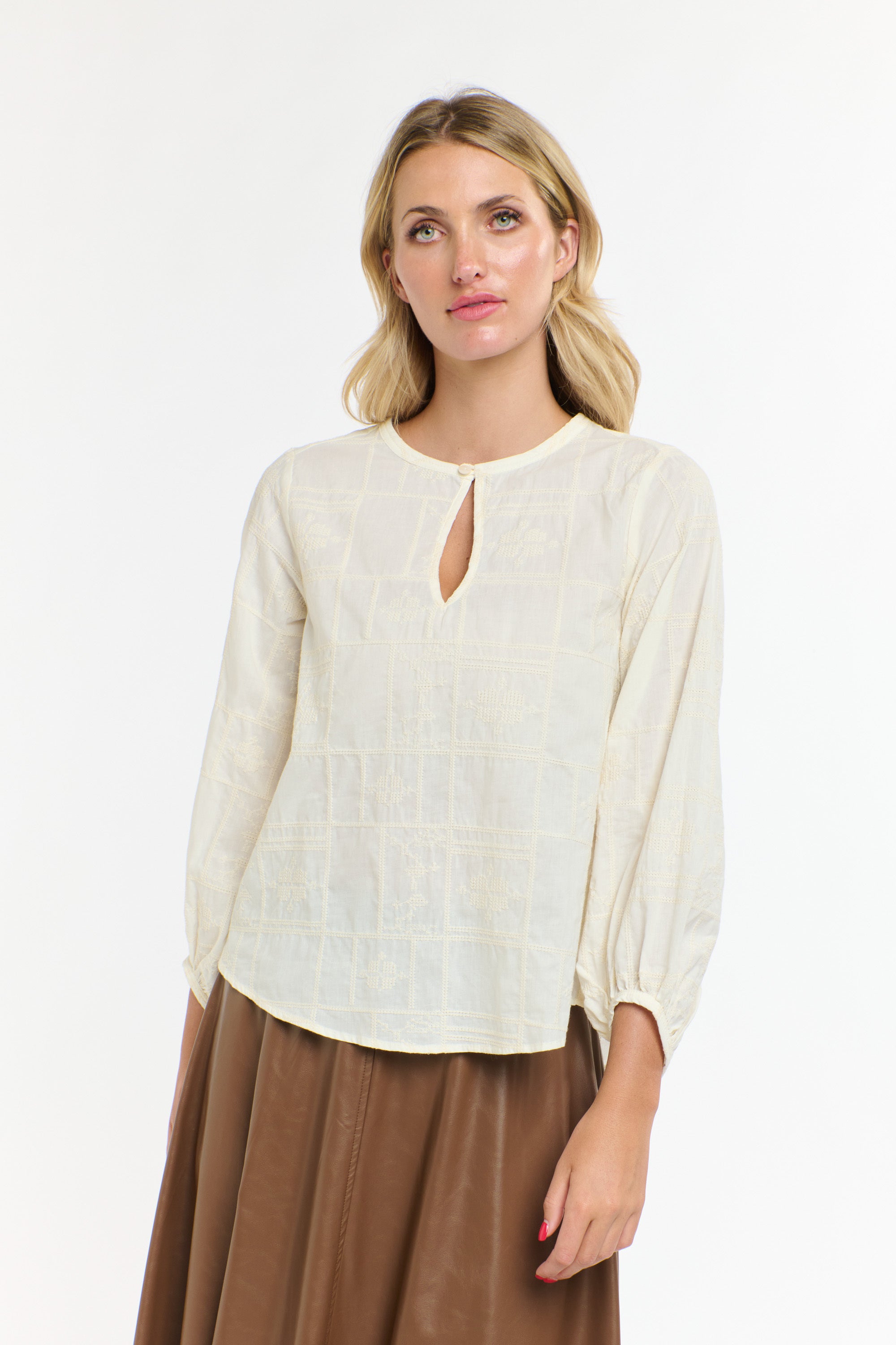 MEREDITH X-STITCH TOP CREAM