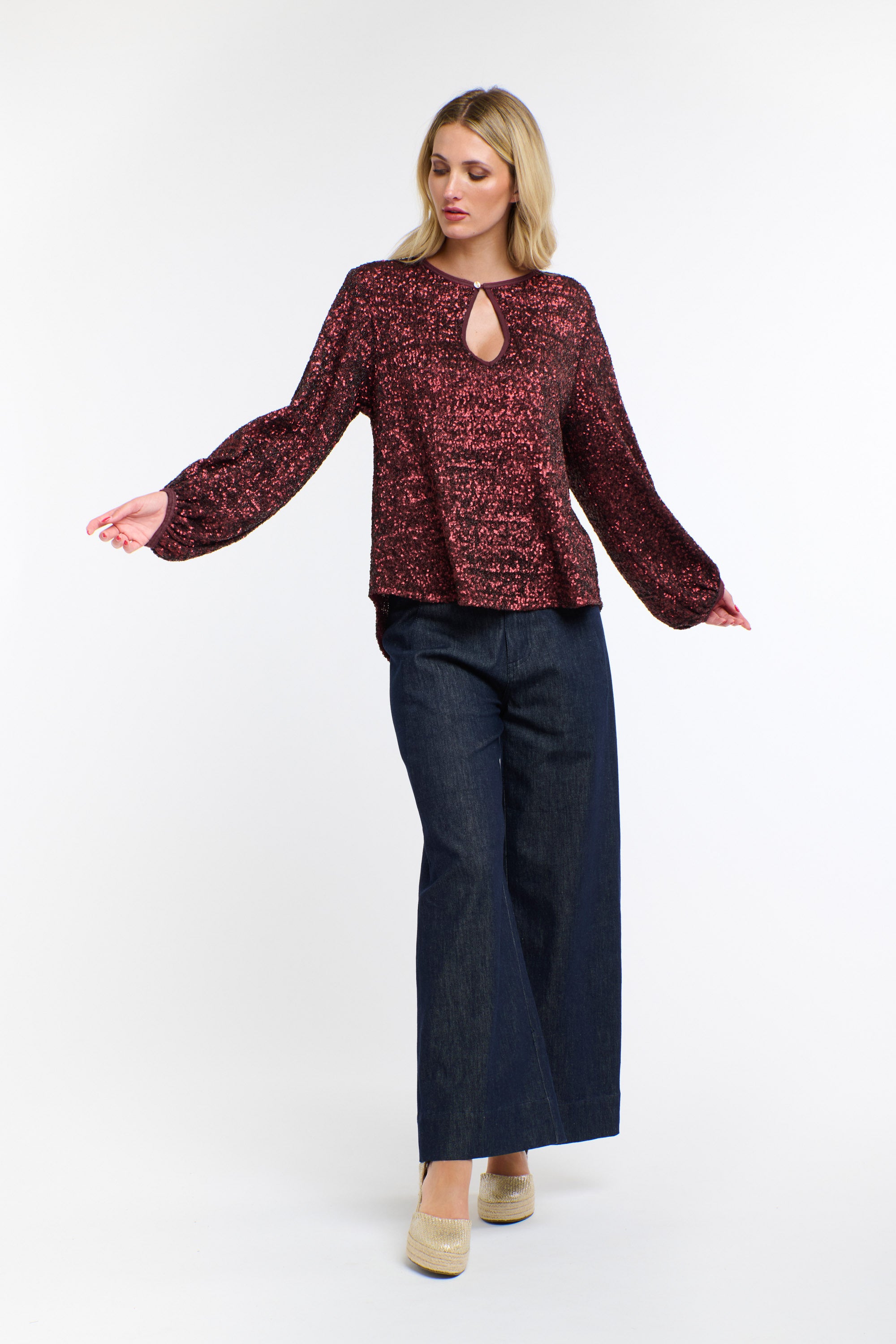 PALOMA SEQUINS TOP
