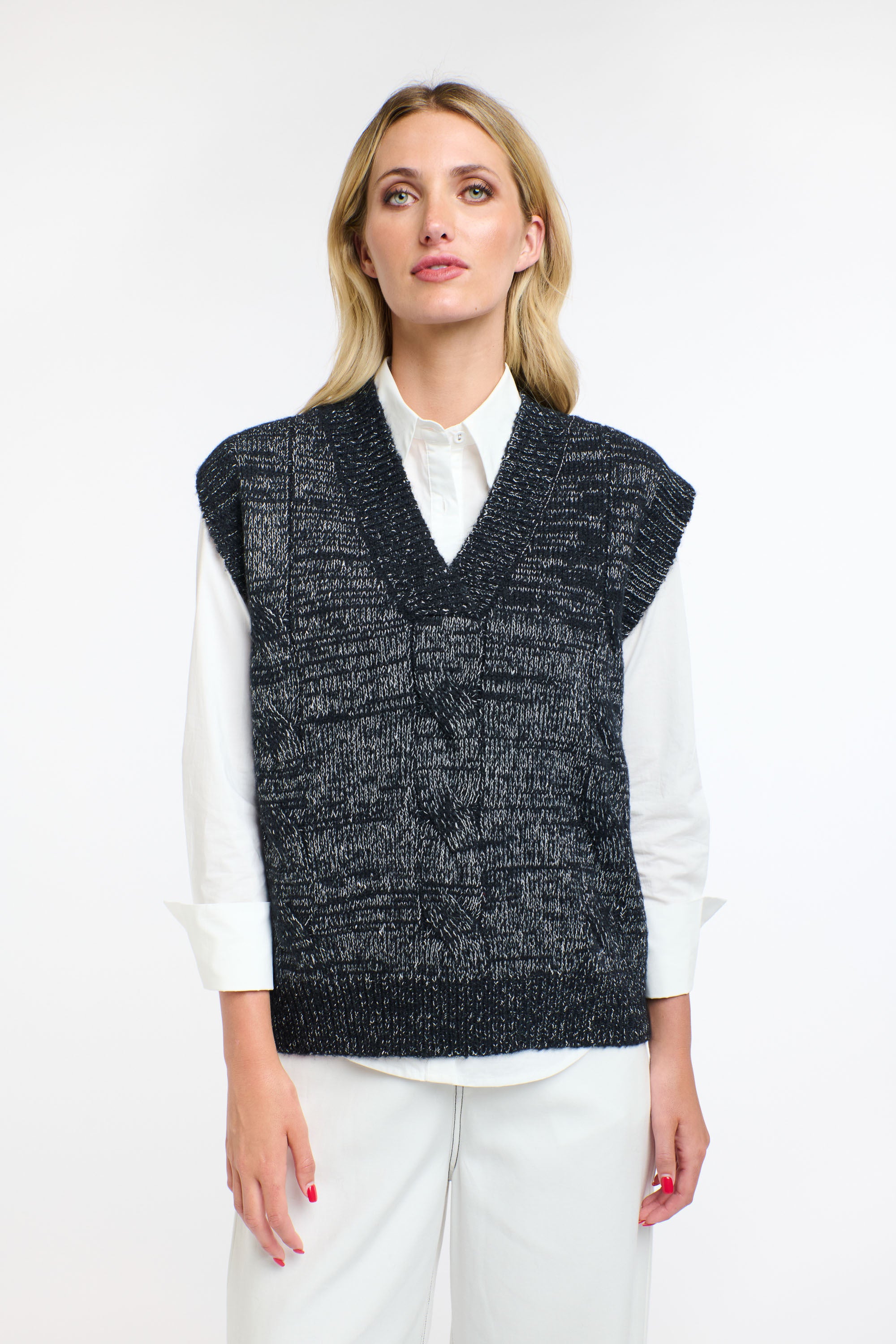 YORKER ALPACA CABLE VEST NAVY
