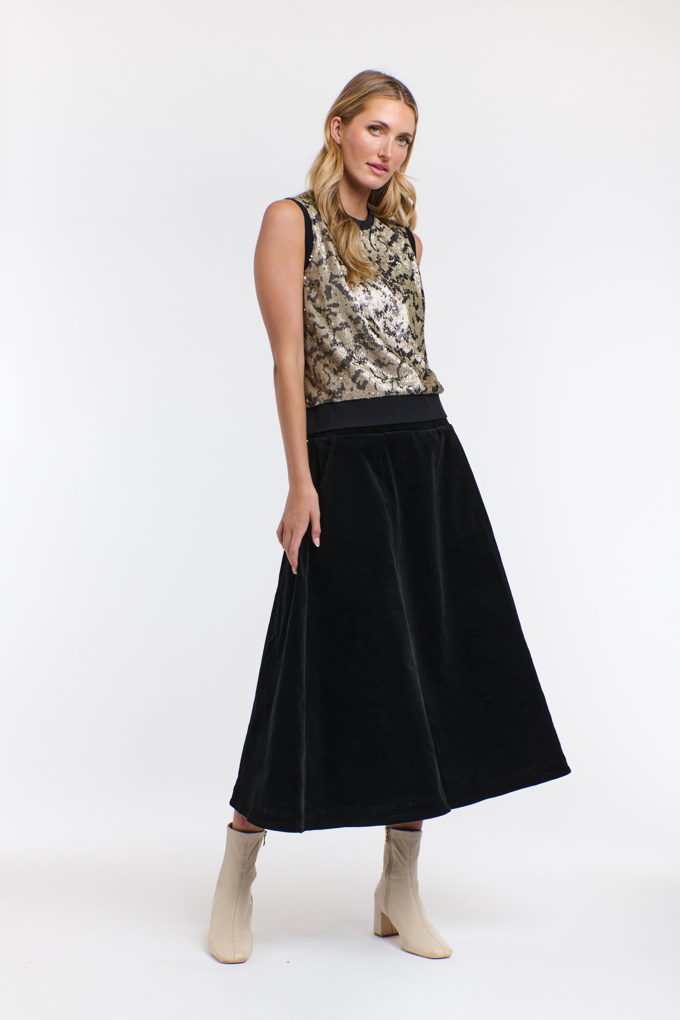 DAKOTA CORD SKIRT