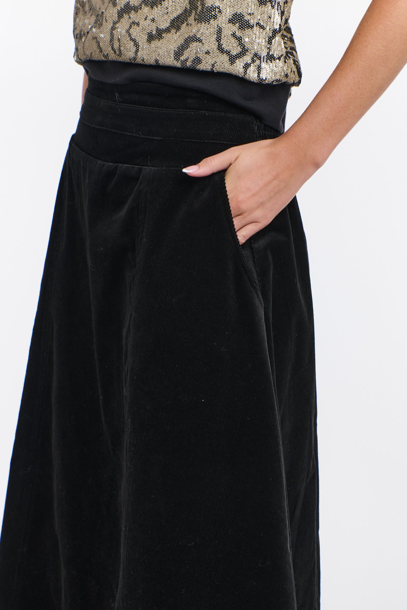 DAKOTA CORD SKIRT