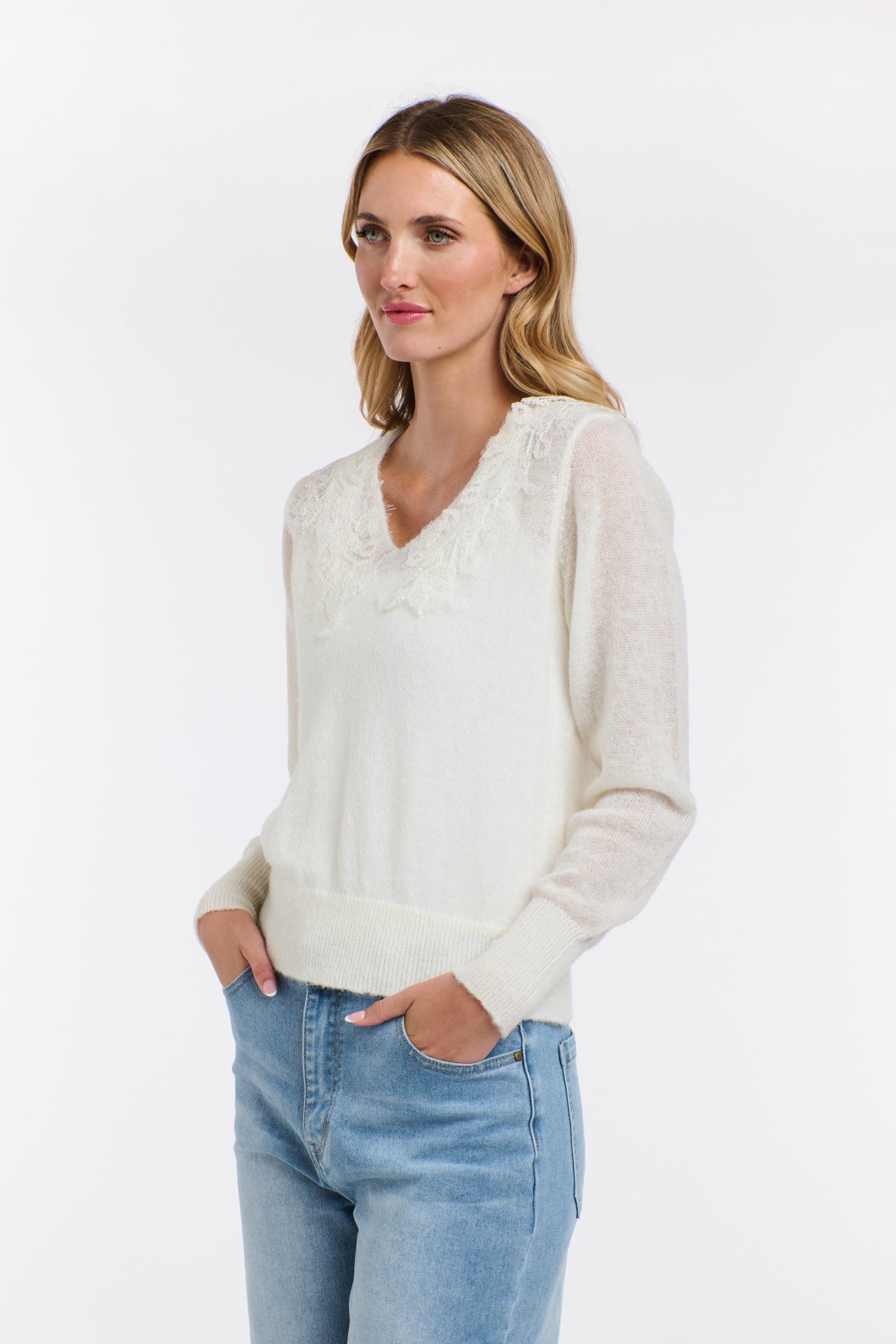 ROSIE LACE JUMPER