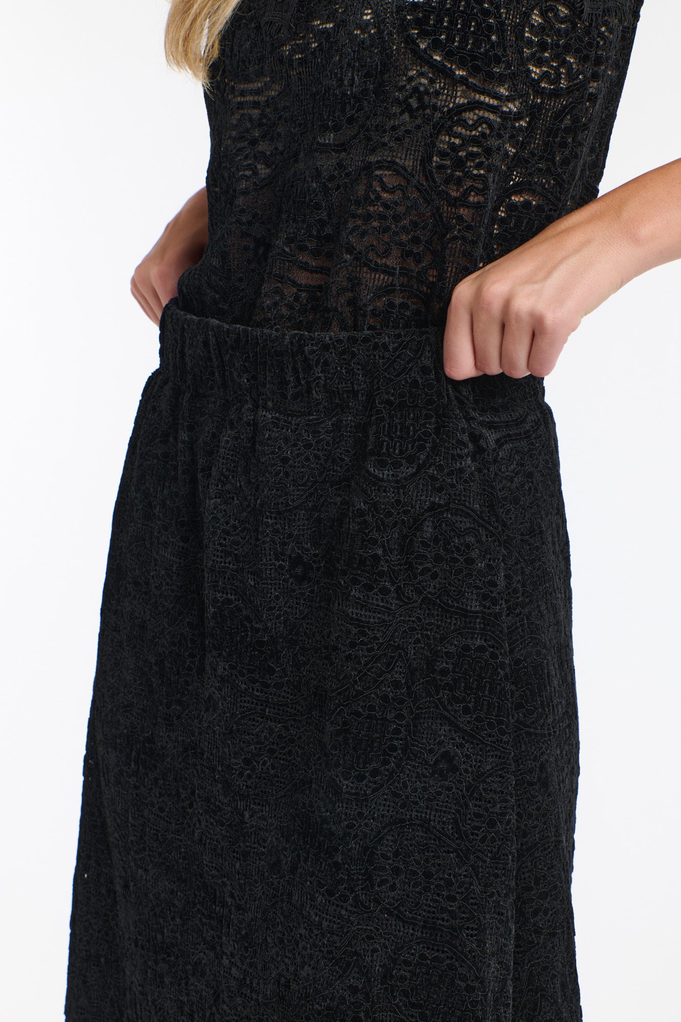 LACE & LOCKET SKIRT