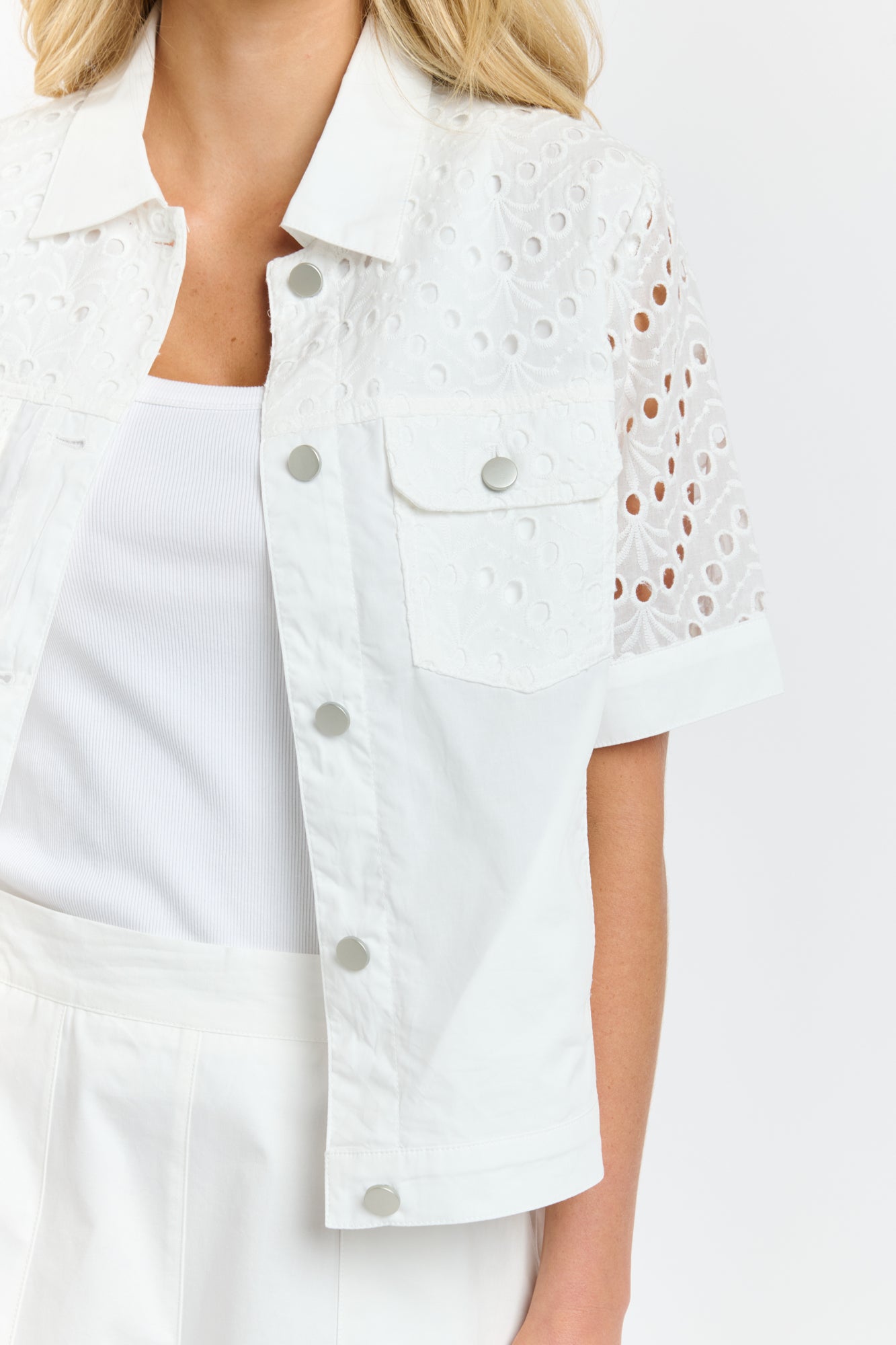 FAITH SHORT SLEEVE JACKET WHITE