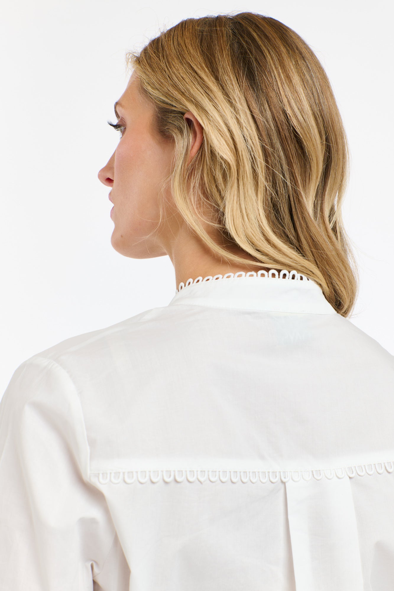 THE POET'S SHIRT WHITE